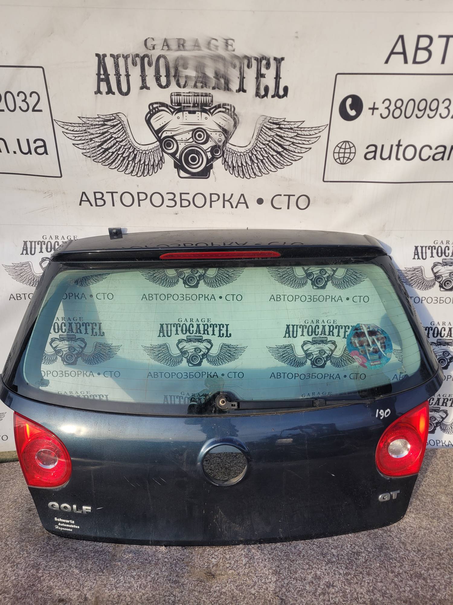 Кришка багажника задня ляда Volkswagen golf 5 2008-2013 l3006хетч