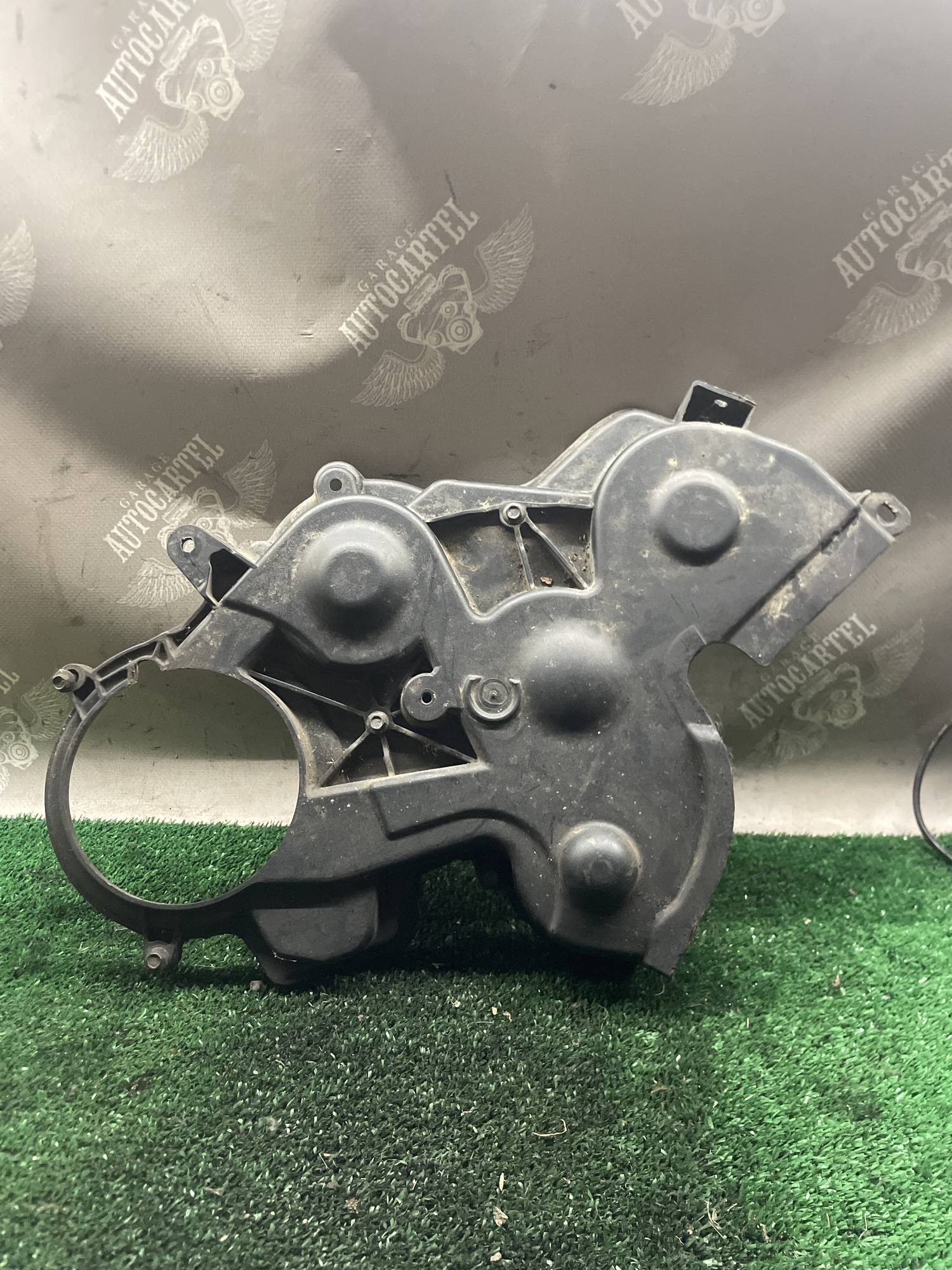 Захист кожух ременя грм Peugeot, Citroen, Ford Focus, Volvo 1.6 HDI / 1.6 TDCI 9469903