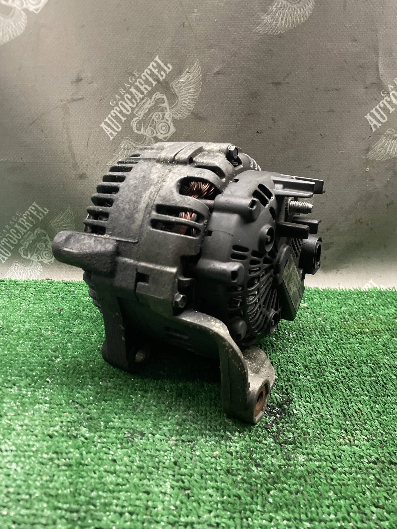 Генератор Bmw e60 e61 m57 2.5d 3.0d 170A 14V 7797521