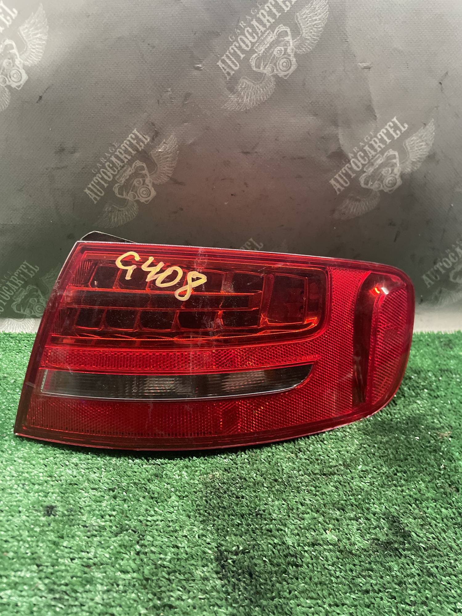 Ліхтар задній правий led Audi A4 B8 універсал 8k9945096b