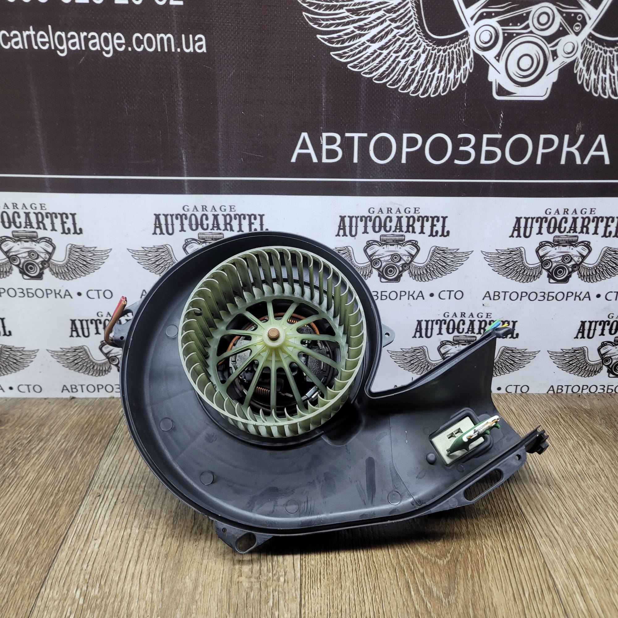 Вентилятор пічки Opel Meriva A (2003-2010) Behr 58874
