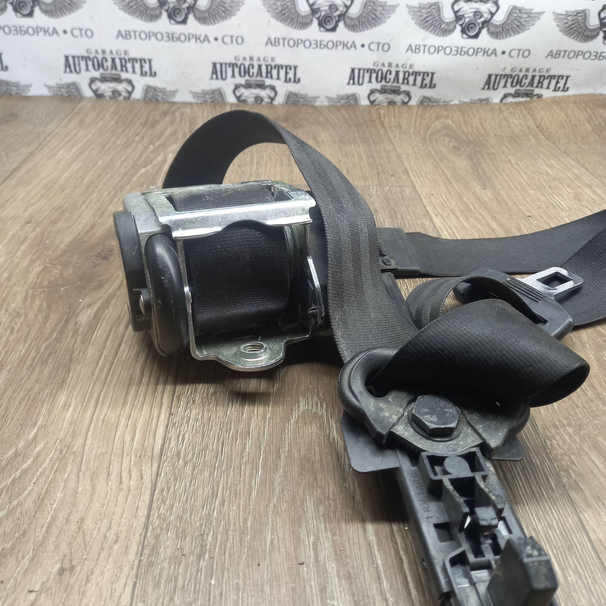 Ремінь безпеки передній лівий 4F0857705A AUDI A6 C6 560788701