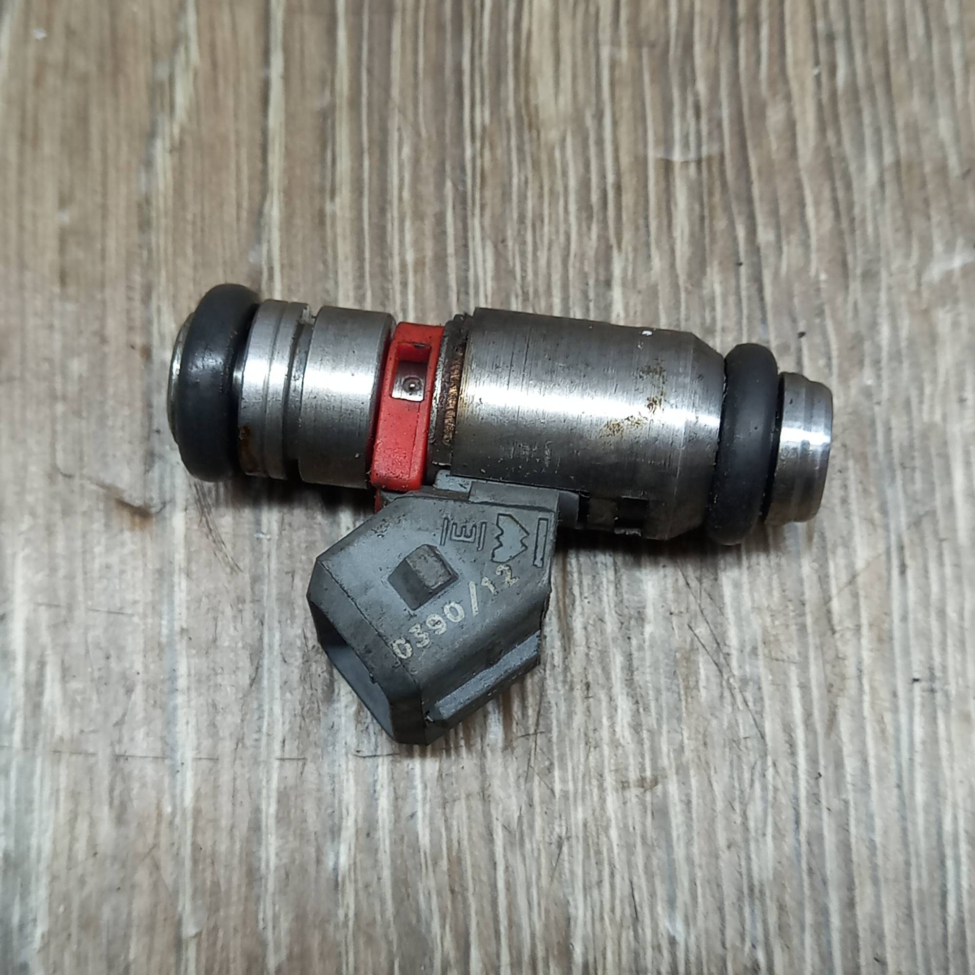 Форсунка VW Golf 1.4 16V(IV) Bora 1.4 - 1.6,1997-2003, 036031c