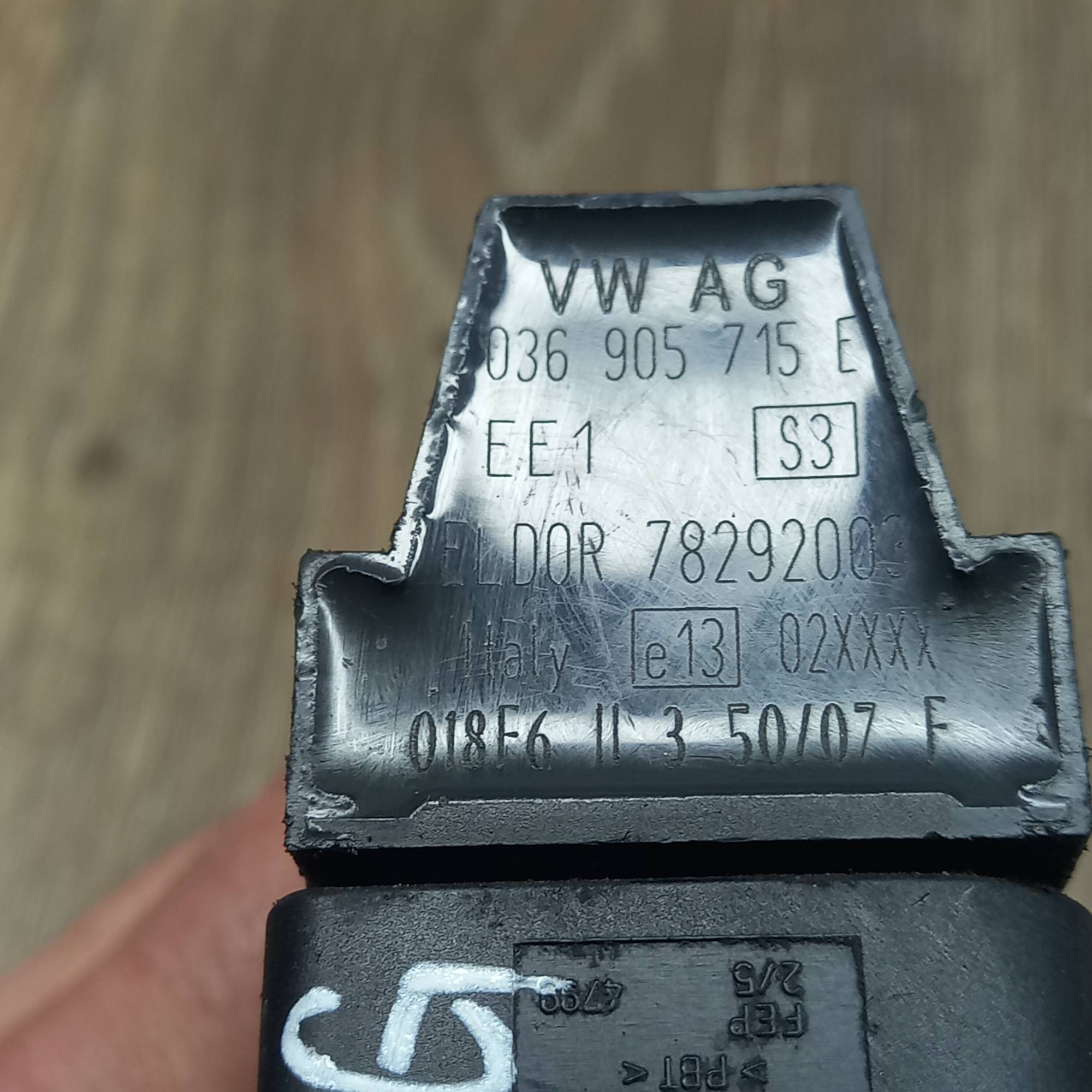 036905715e, КОТУШКА ЗАПАЛЮВАННЯ VW Caddy III 04-15 Audi A3 03-12 Skoda Octavia A5 04-13, 1.2-1.6 fsi