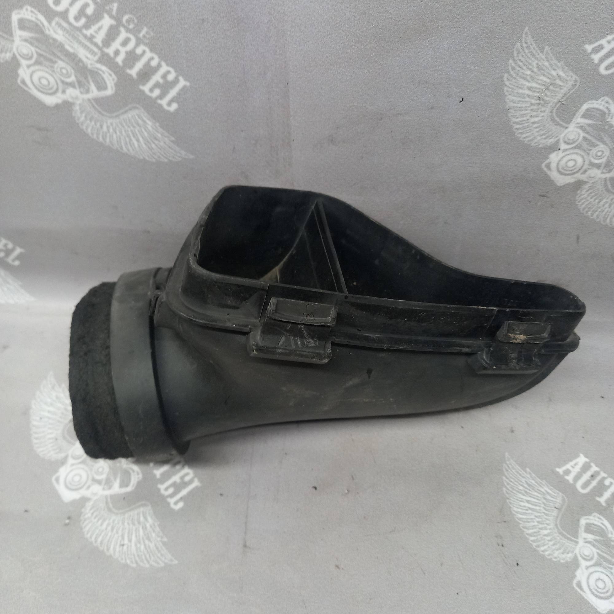 Патрубок повітряний A2710900282 Mercedes W203 w209 CLK 1,8 Kompressor