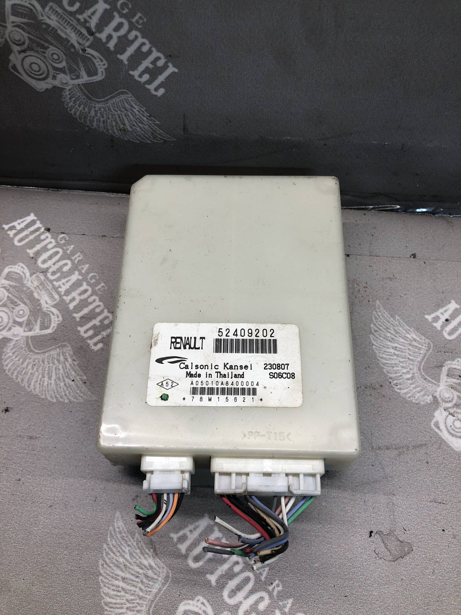 Блок керування кондиціонером Renault Megane 52409202 A05010A8400004