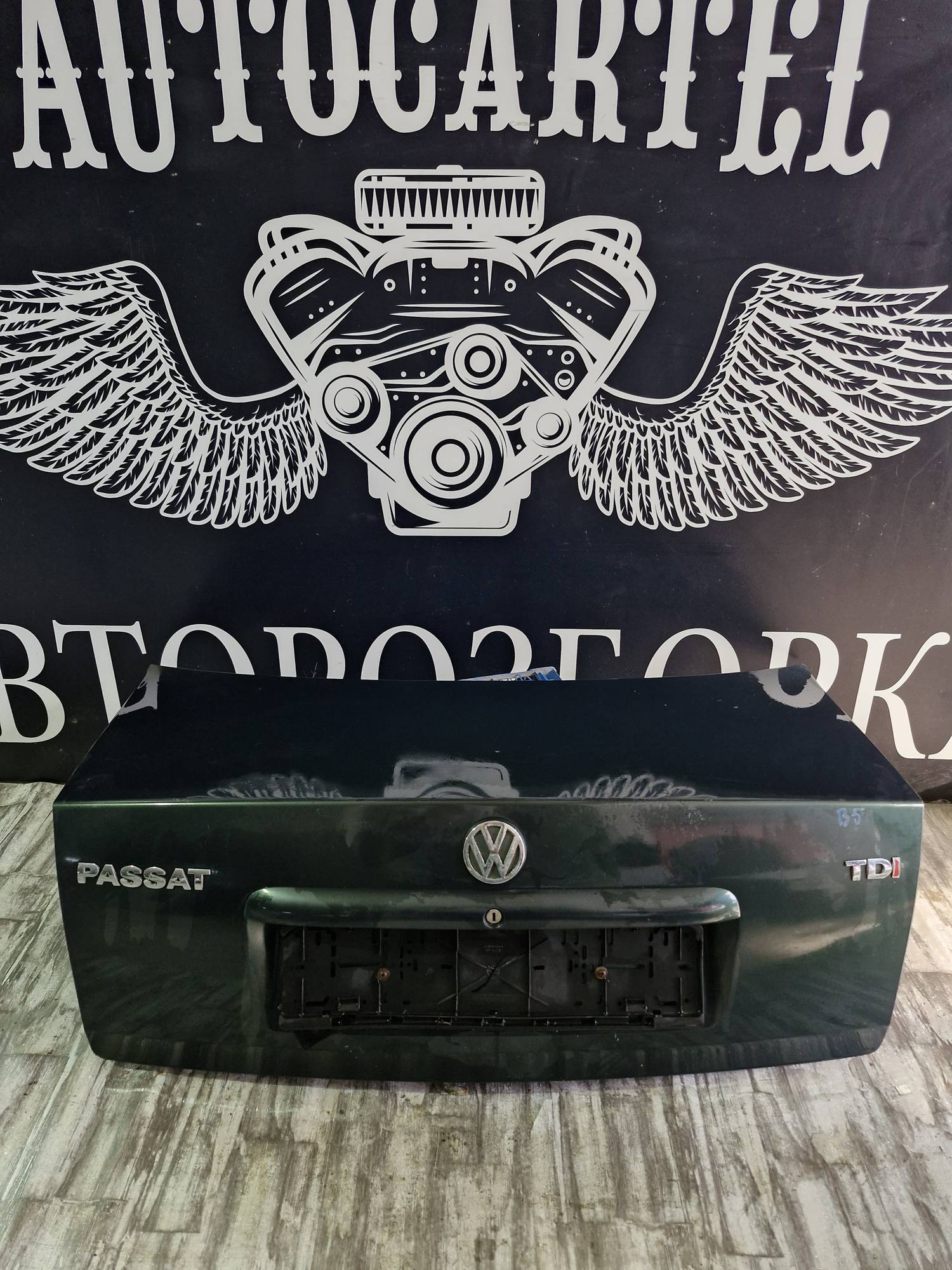 Кришка багажника Volkswagen Passat b5 седан,2005-2010 21511479