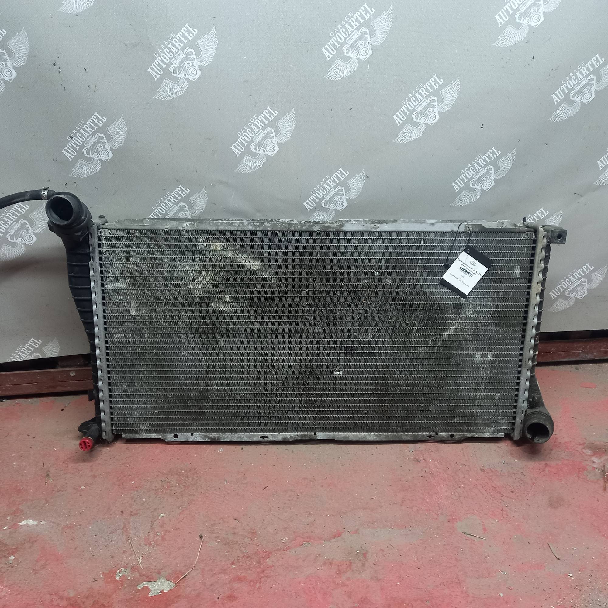 Радіатор (основний) BMW 5 E39 2001 17.00-2 247 344.0