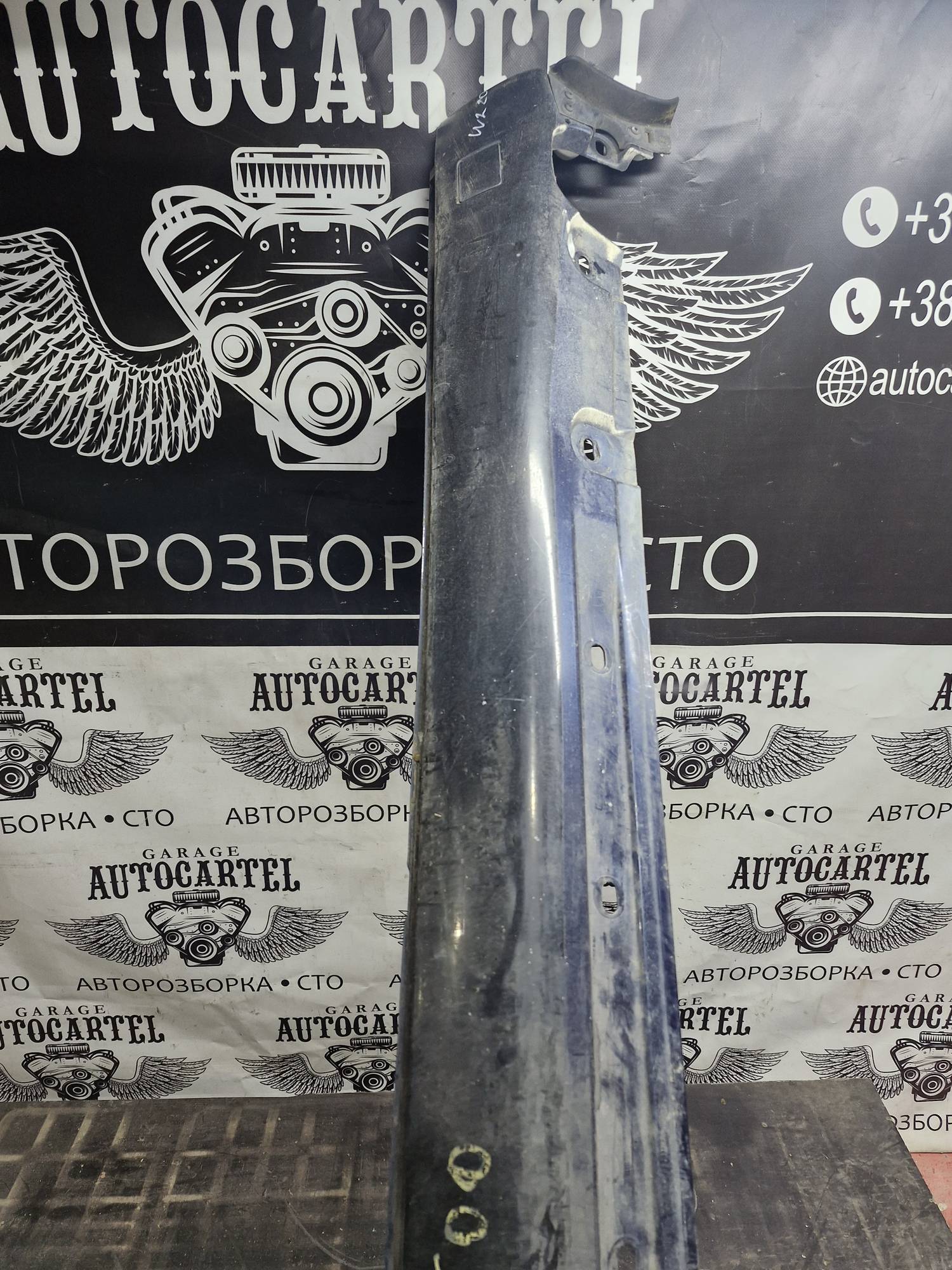 a2206900340 Бокова накладка поріг лівий Mercedes w220