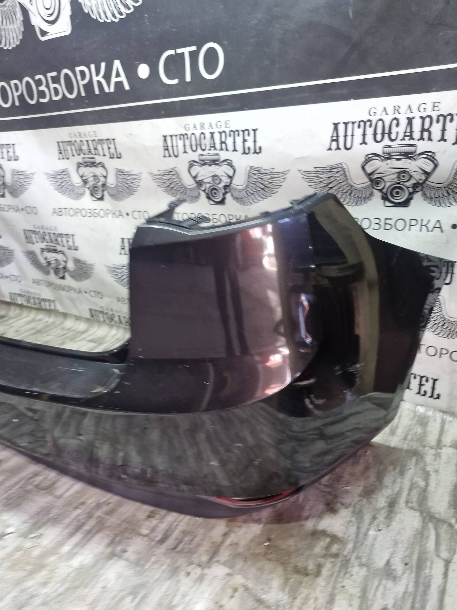 850220001r Бампер задній Renault Laguna 3 2007-2015 21648366