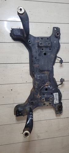 Підрамник передній ,Балка передня Ford Focus 2 8C77153