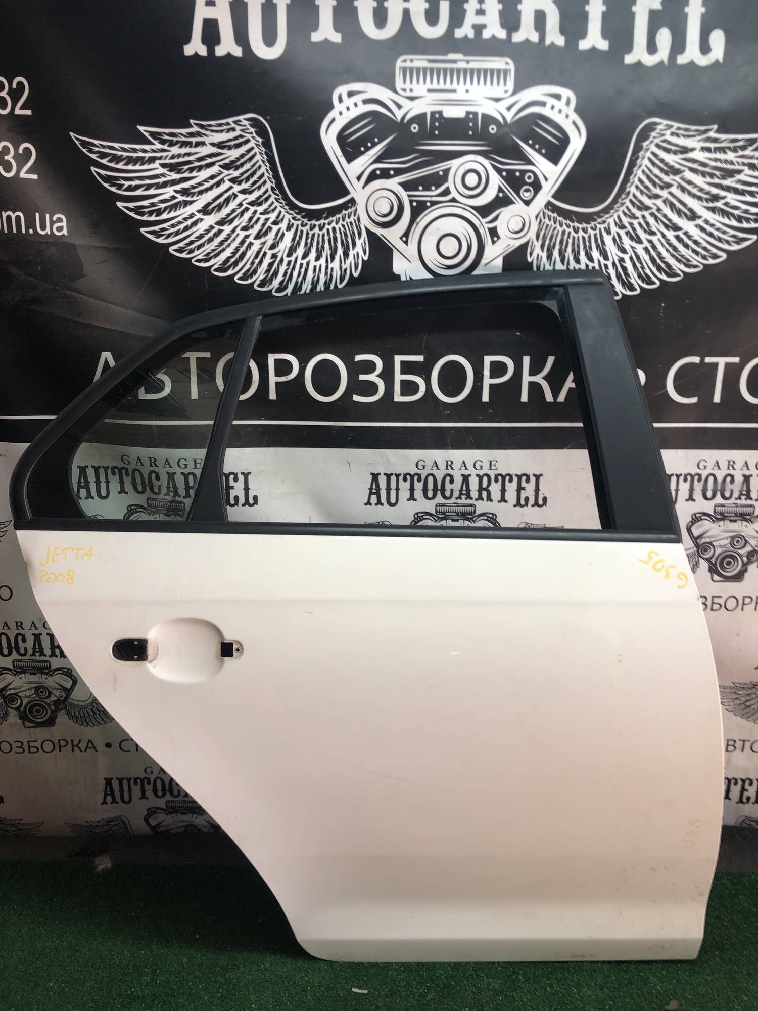 Дверка задня права Volkswagen Jetta5 21970603