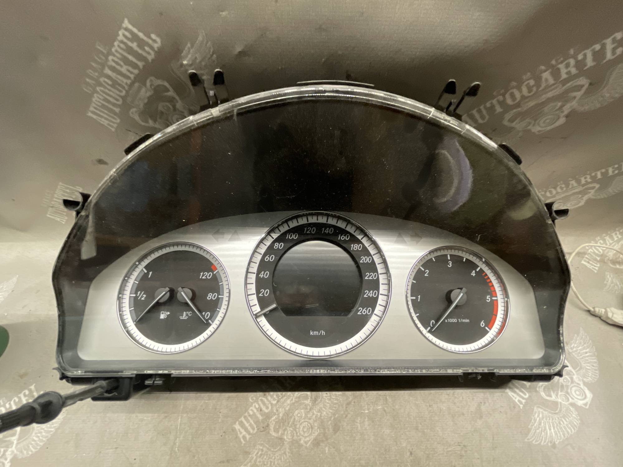 Щиток приладів Mercedes C-class W204 дизель a2049004500