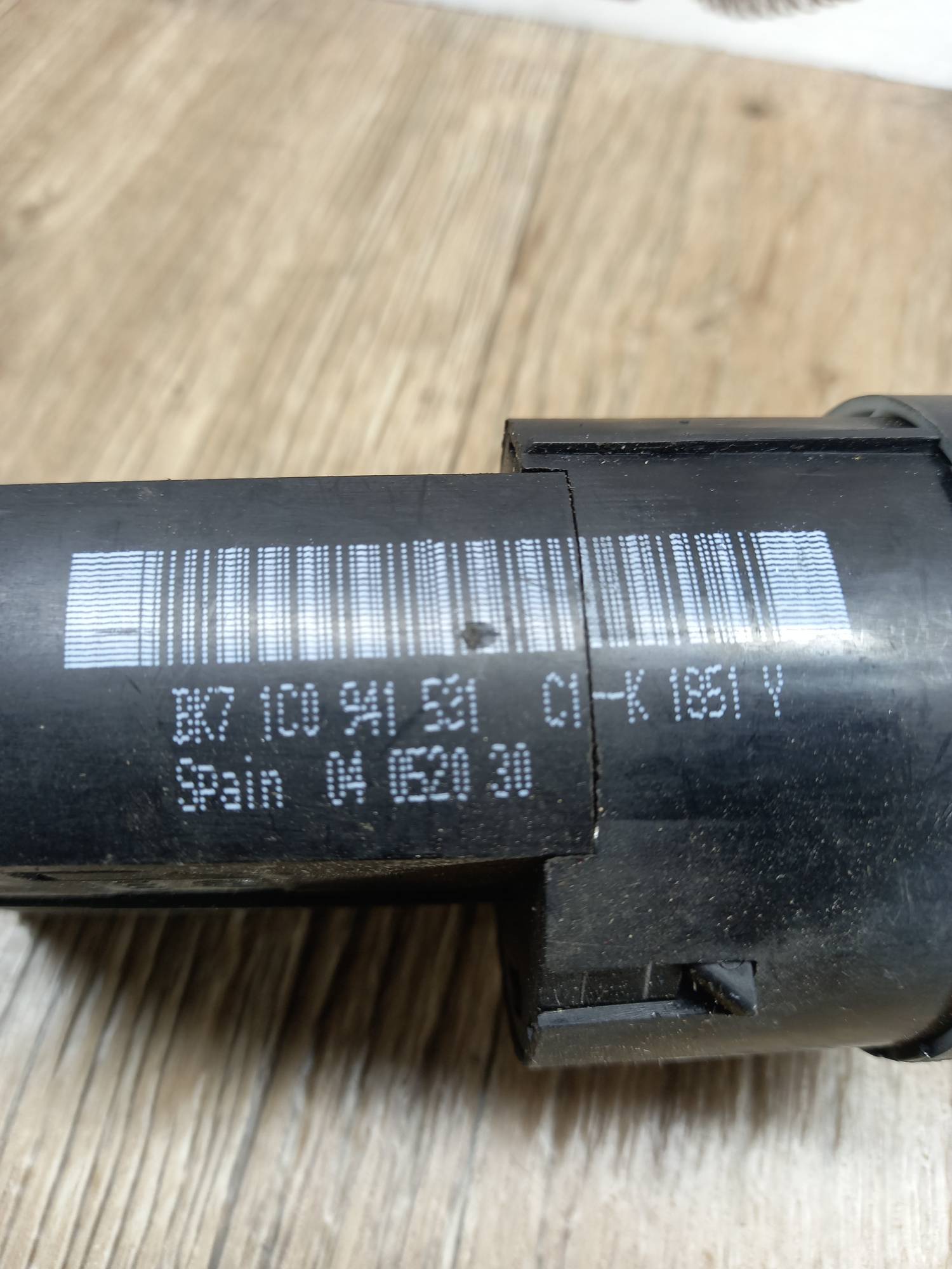 Перемикач світла фар Volkswagen Golf 4 1C0941531