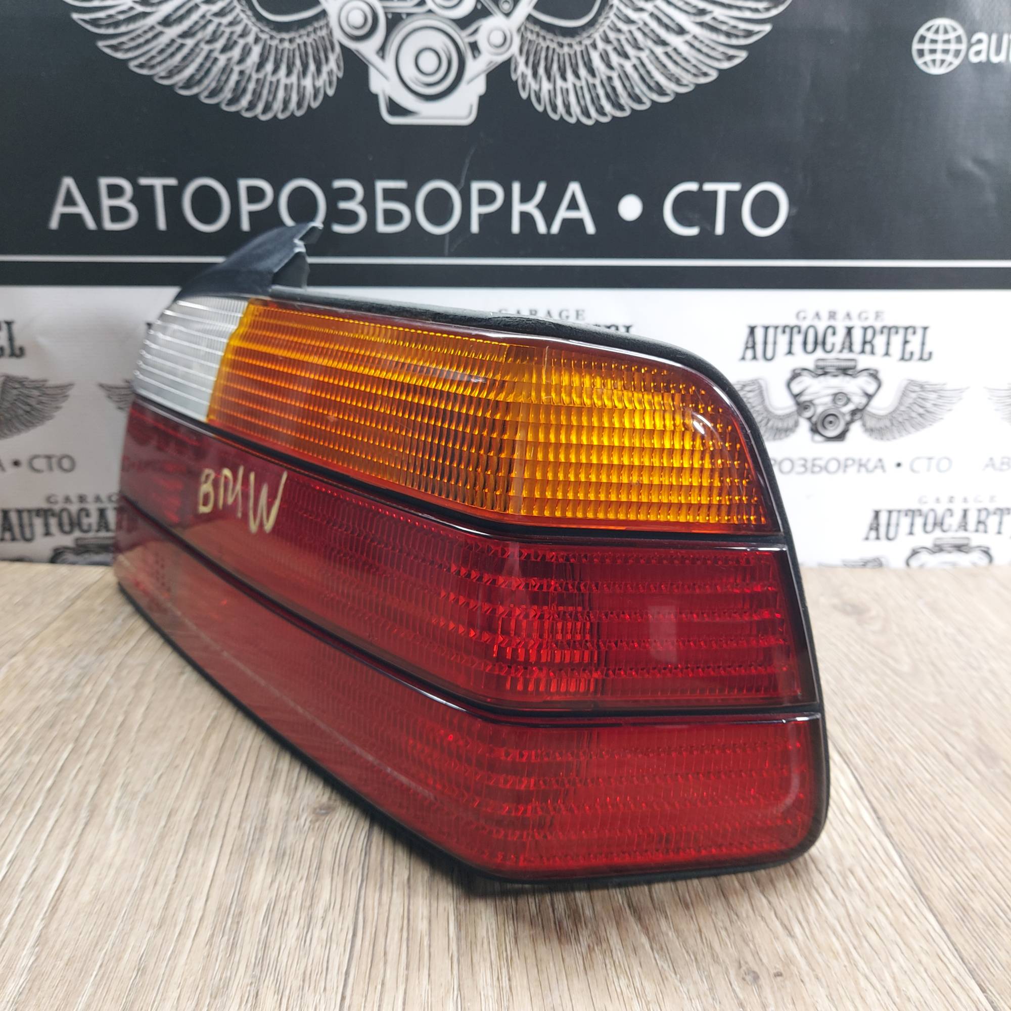 Ліхтар правий BMW 3-series E36 Coupe 1387654