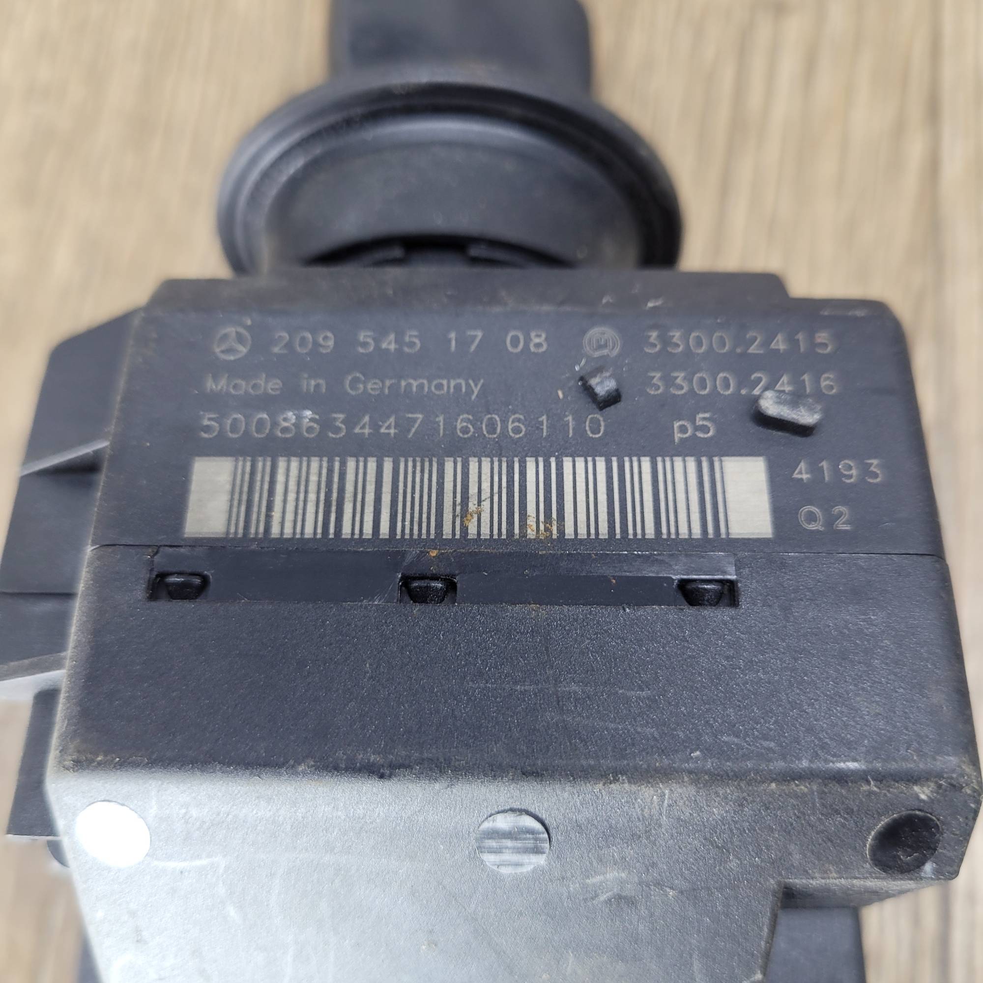 2095451708 замок запалення Mercedes w203 Рест