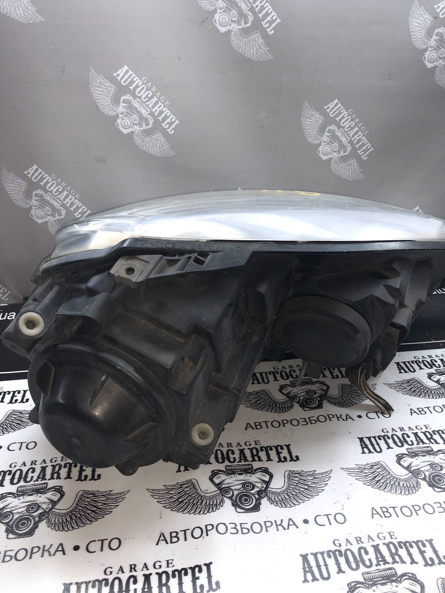 1k6941005n фара передня ліва Volkswagen golf 5