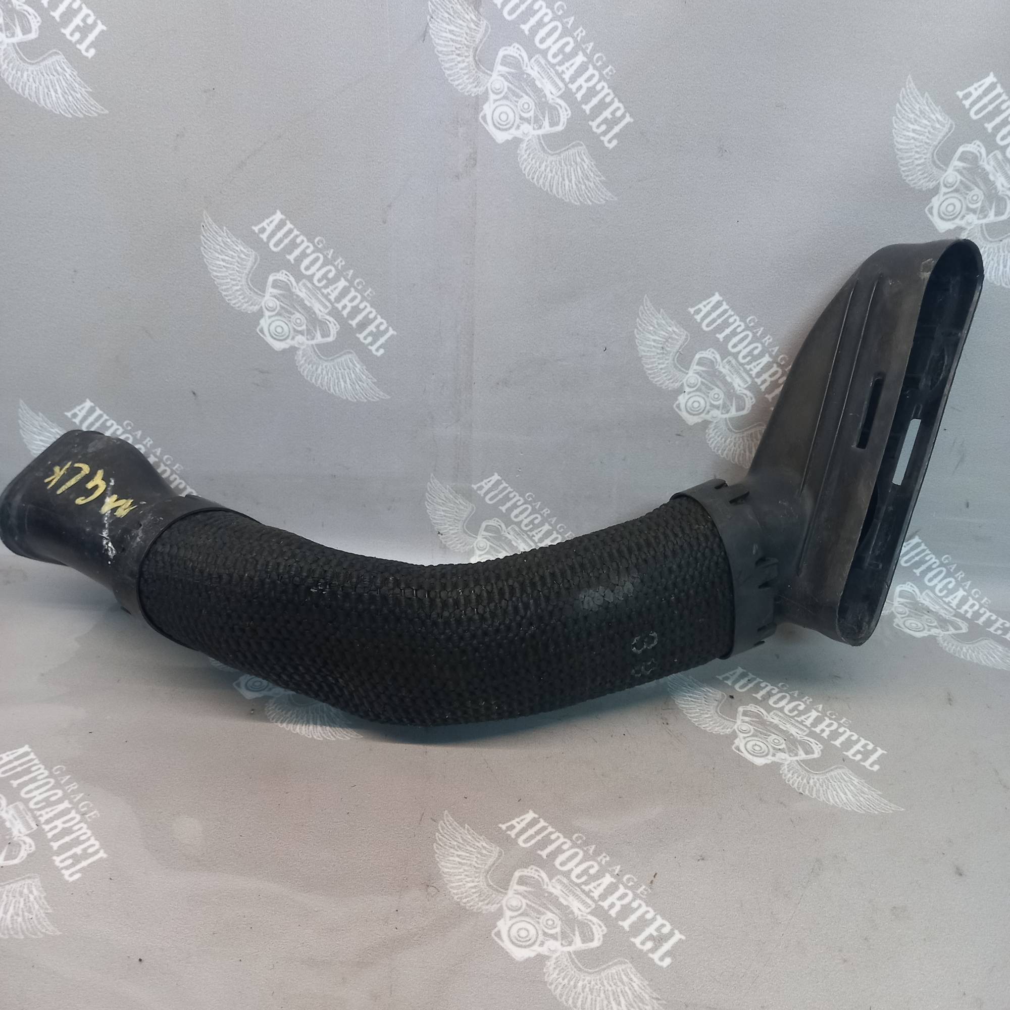 Патрубок повітря MERCEDES GLK X204 a6420903937
