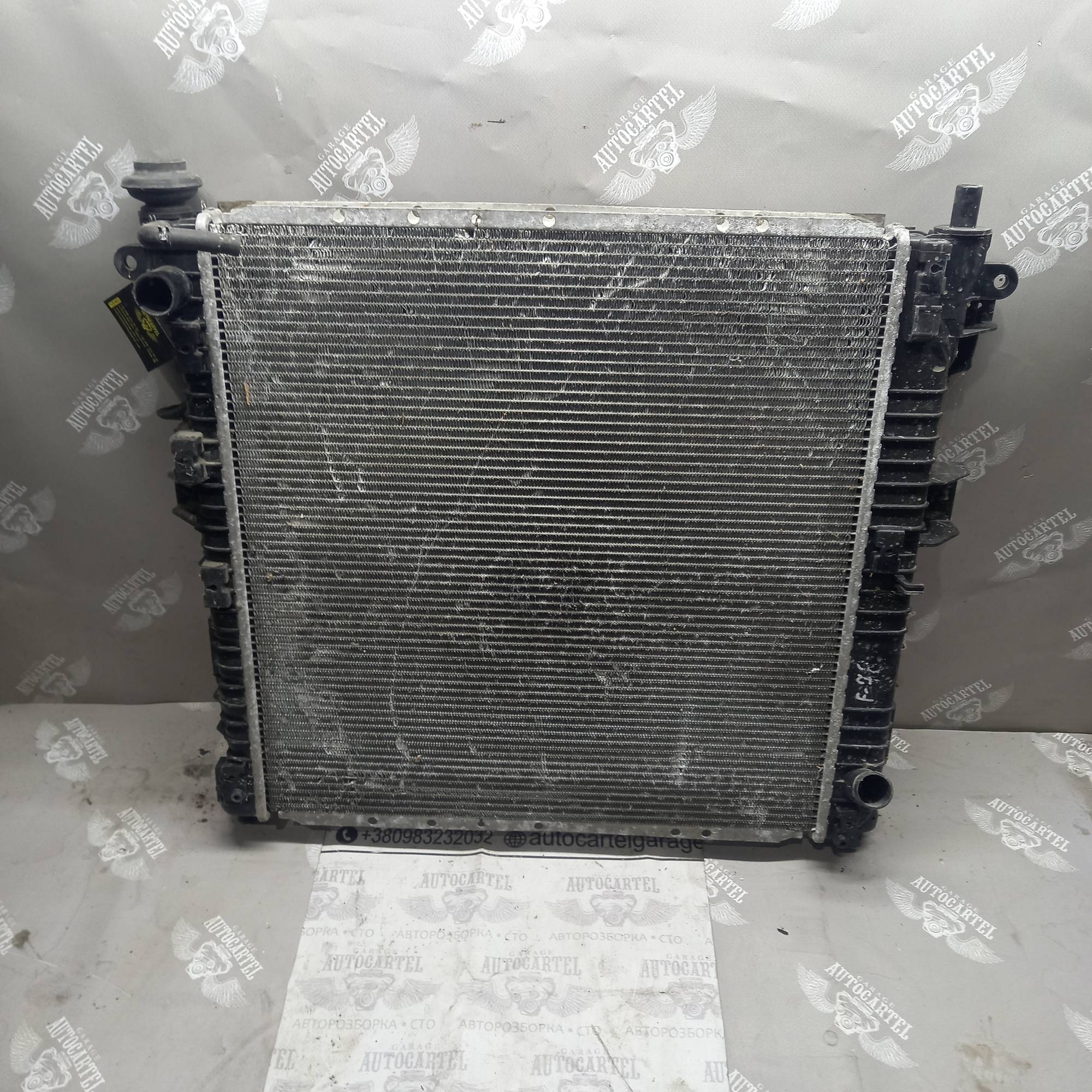 Радіатор охолодження двигуна Ssangyong Kyron 2.0 АКПП 2131009250