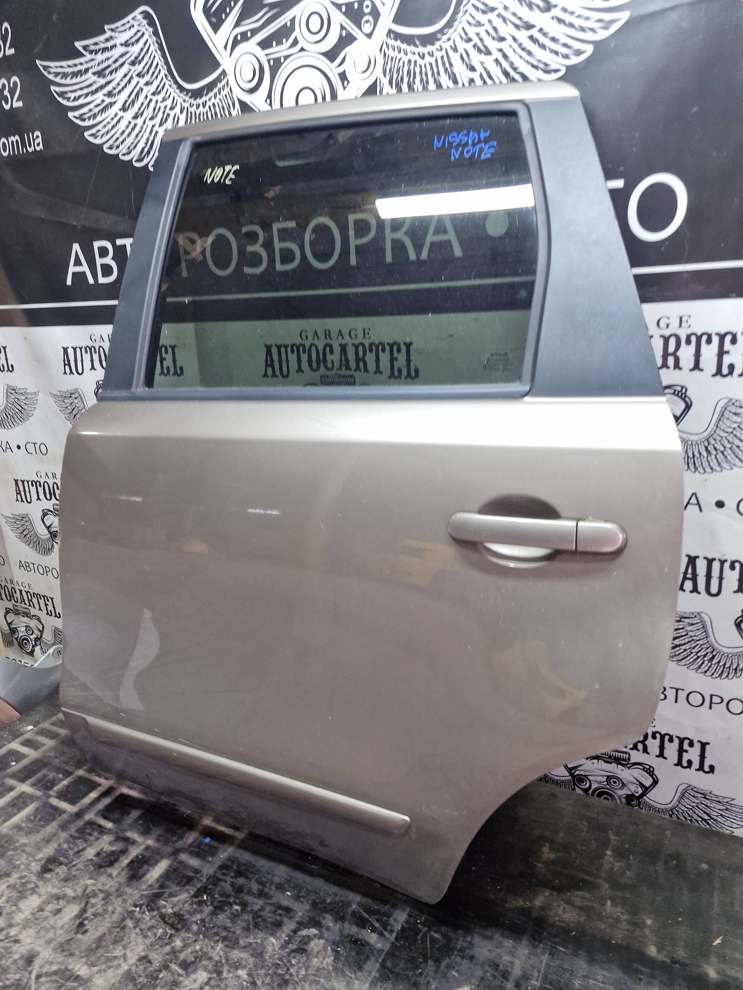 Дверка задня ліва Nissan Note, 21530272