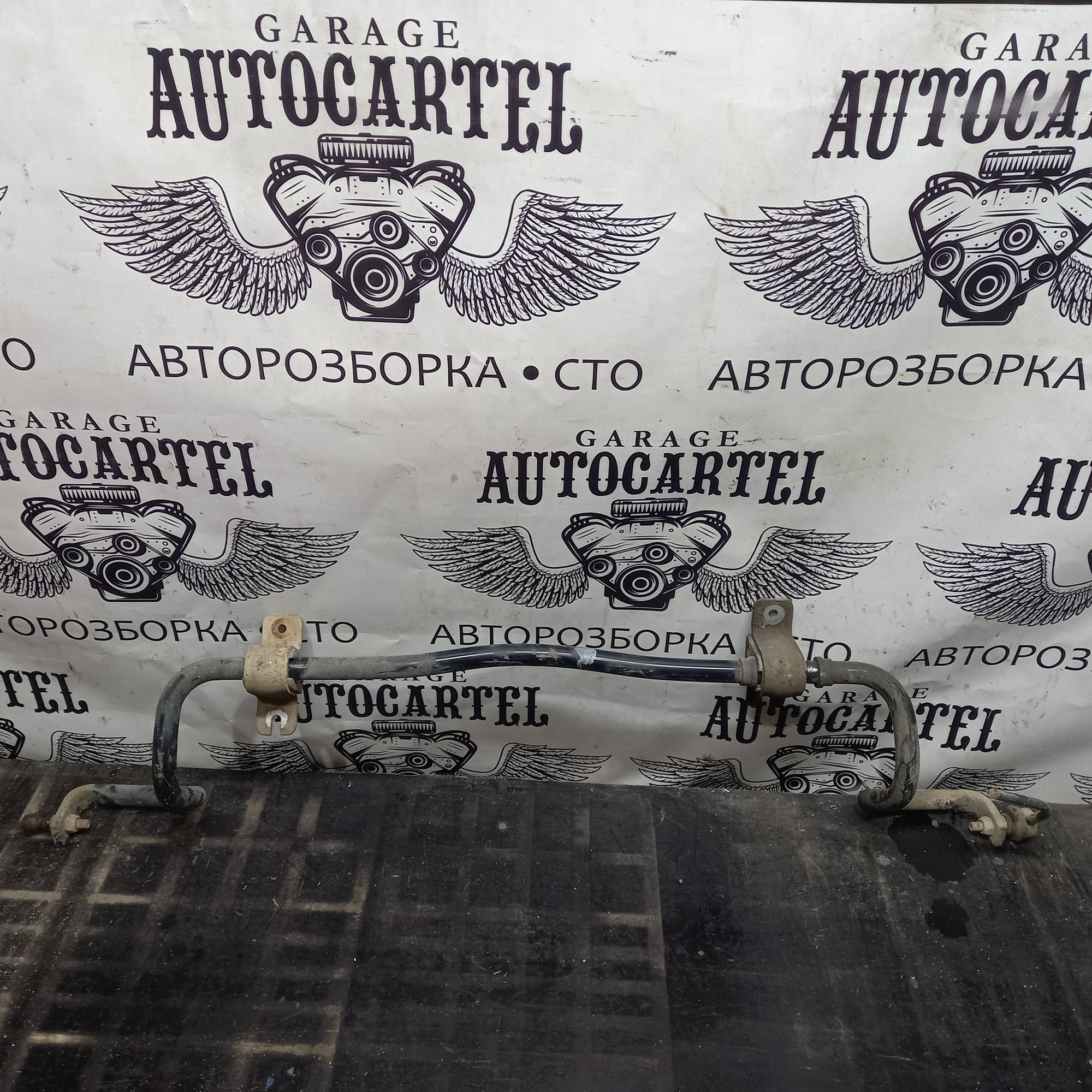 Стабізізатор передній Renault Megane, Fluence 546118023R