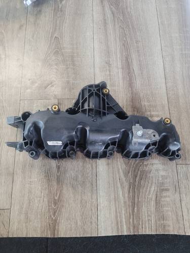 03l129711ag Впускний колектор Audi A4 B7 2004-2007 2.0 TDI