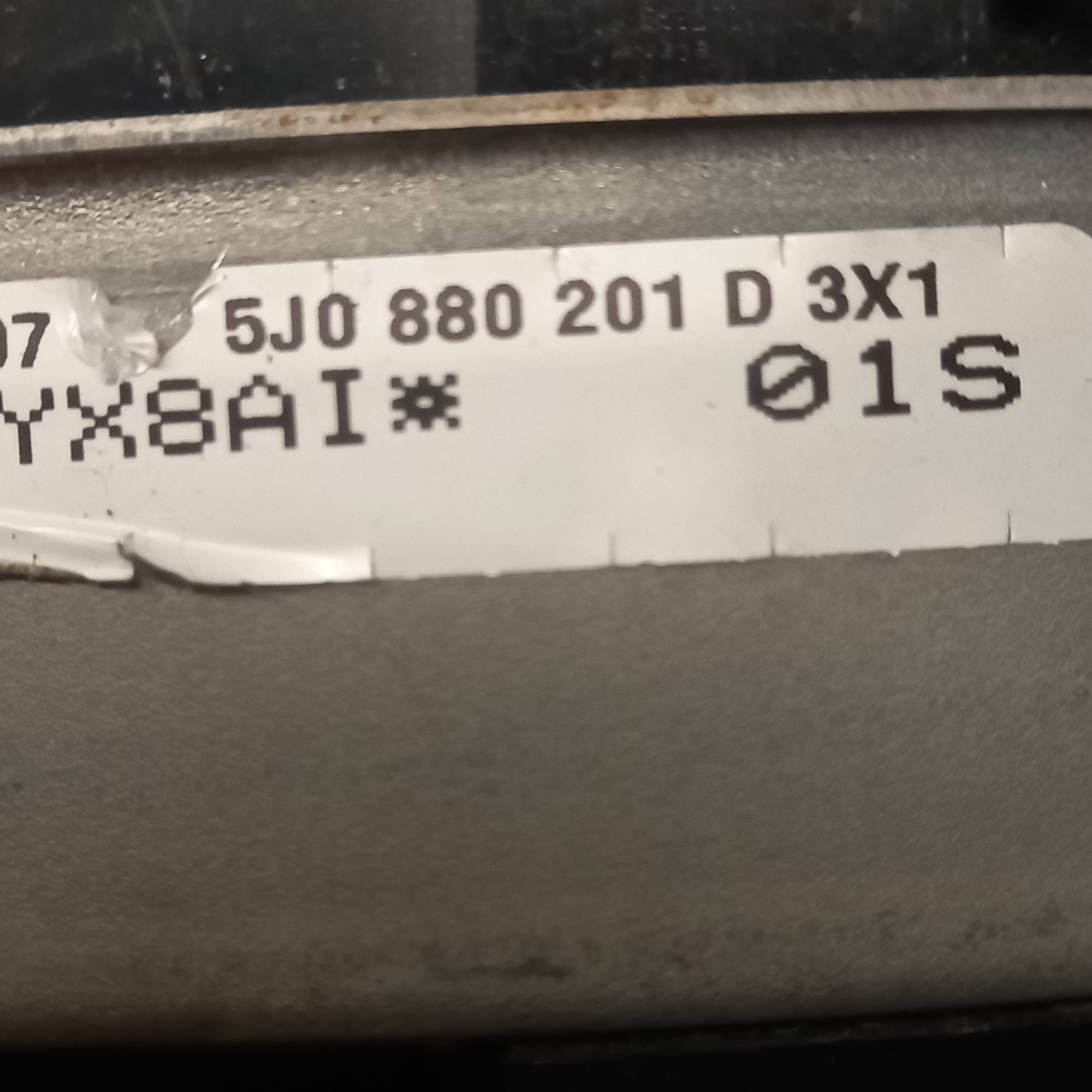 Подушка безопасности в руль Airbag Skoda Roomster 2006-2015 5J0880201D