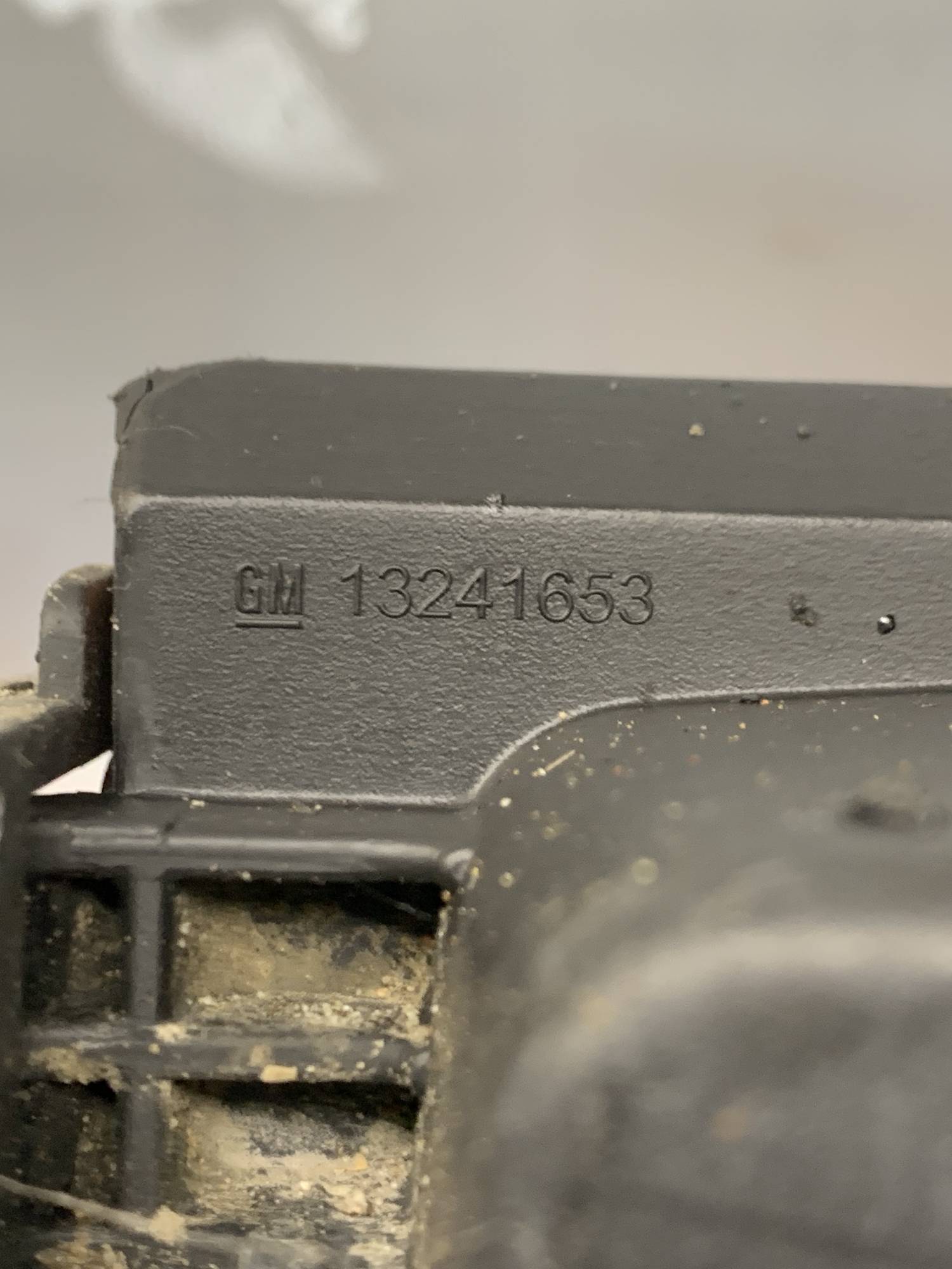 13241653 Корпус повітряного фільтра Corsa D 2006—2014