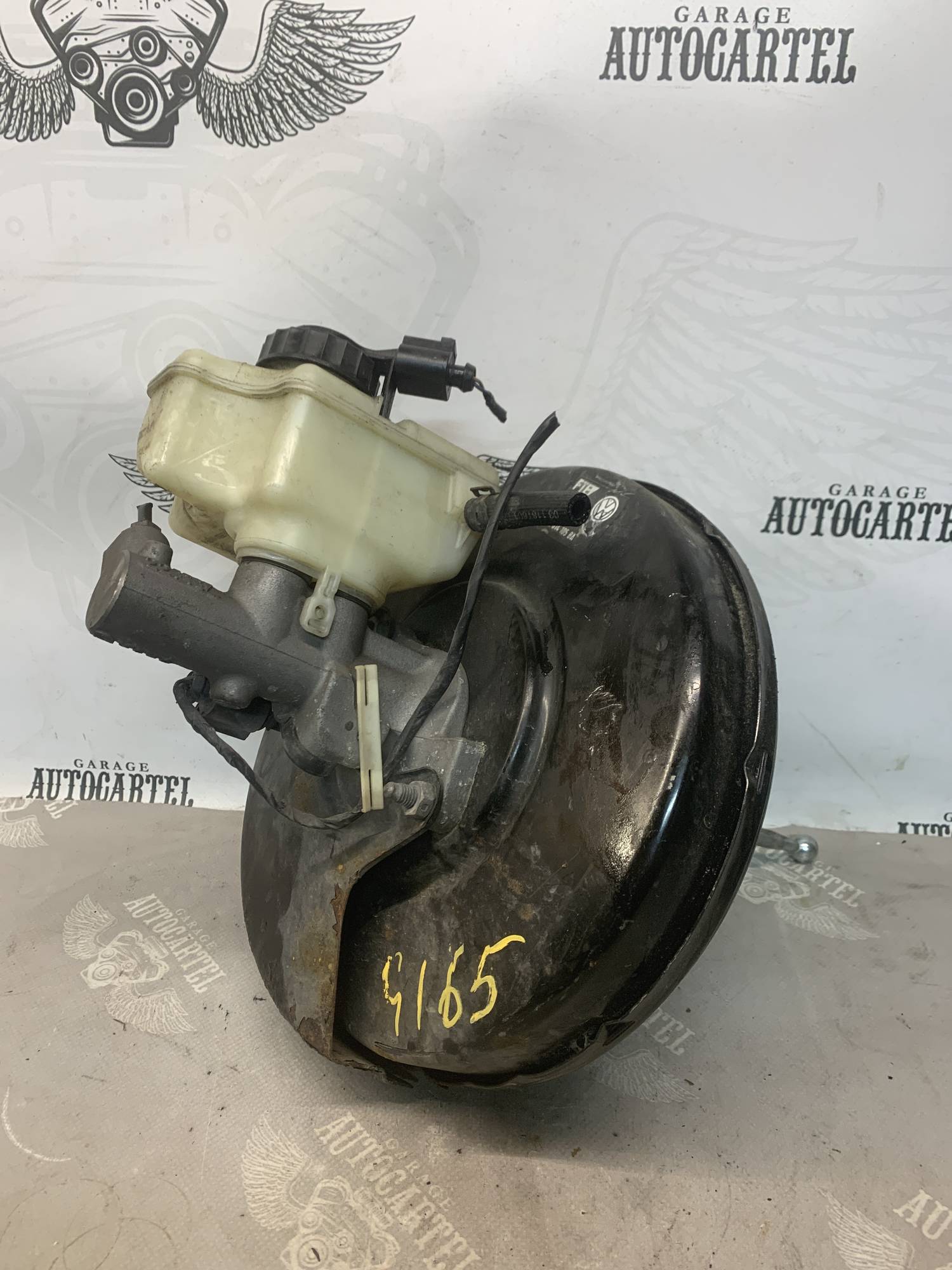 Вакуумний підсилювач гальм vw jetta v 1k1614105ba