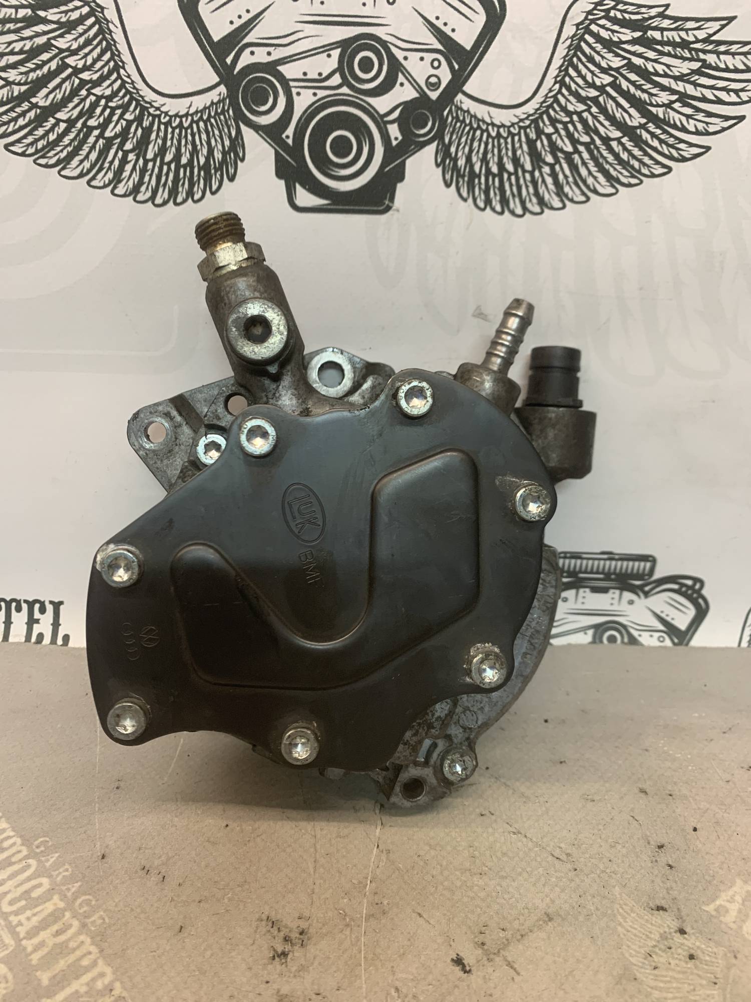Насос тандемний вакуумно-паливний VW Transporter T5 Touareg 070145209j