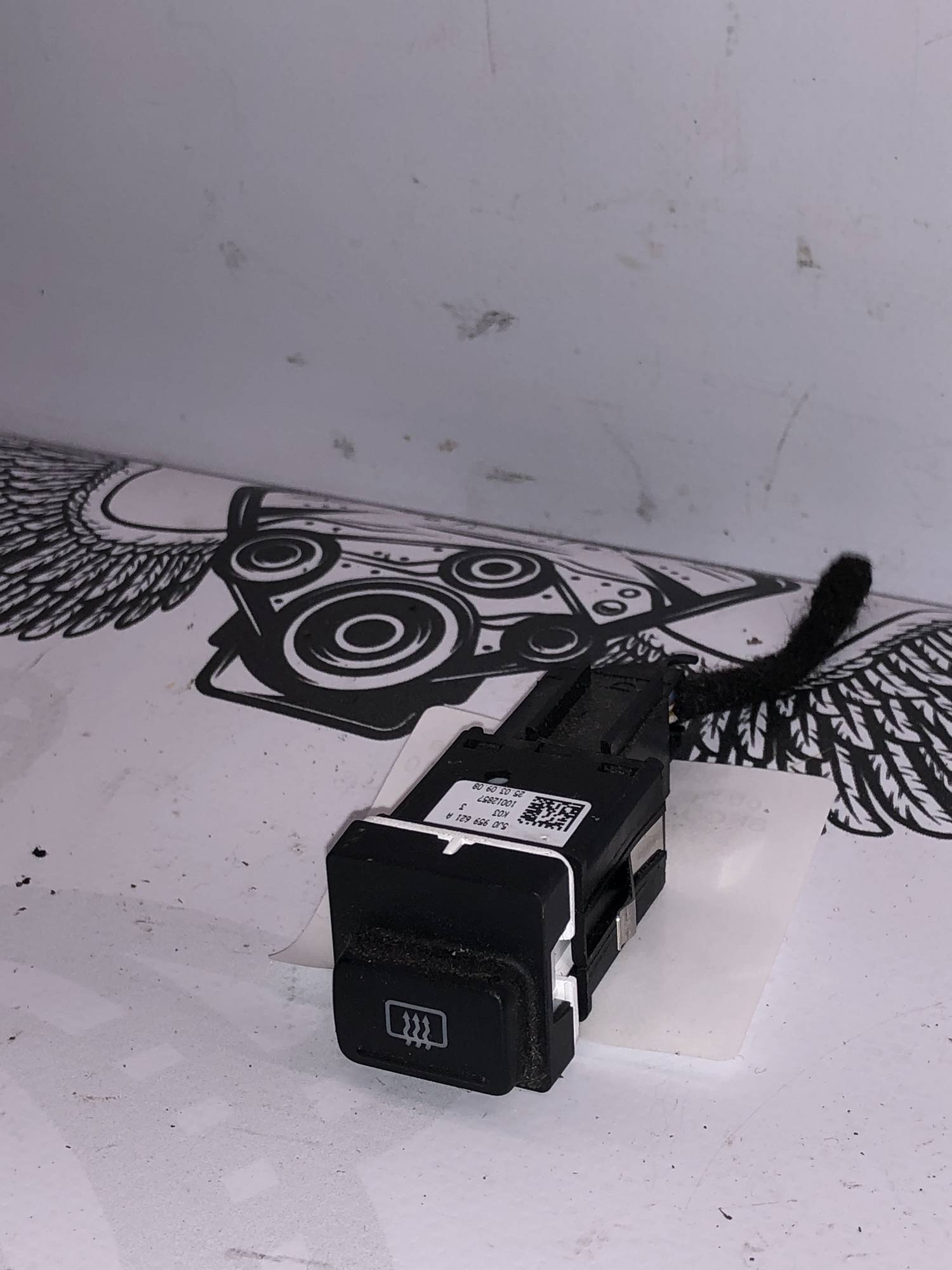 5j0959621a Кнопка обогрева заднего стекла SKODA FABIA 2 2007-2010