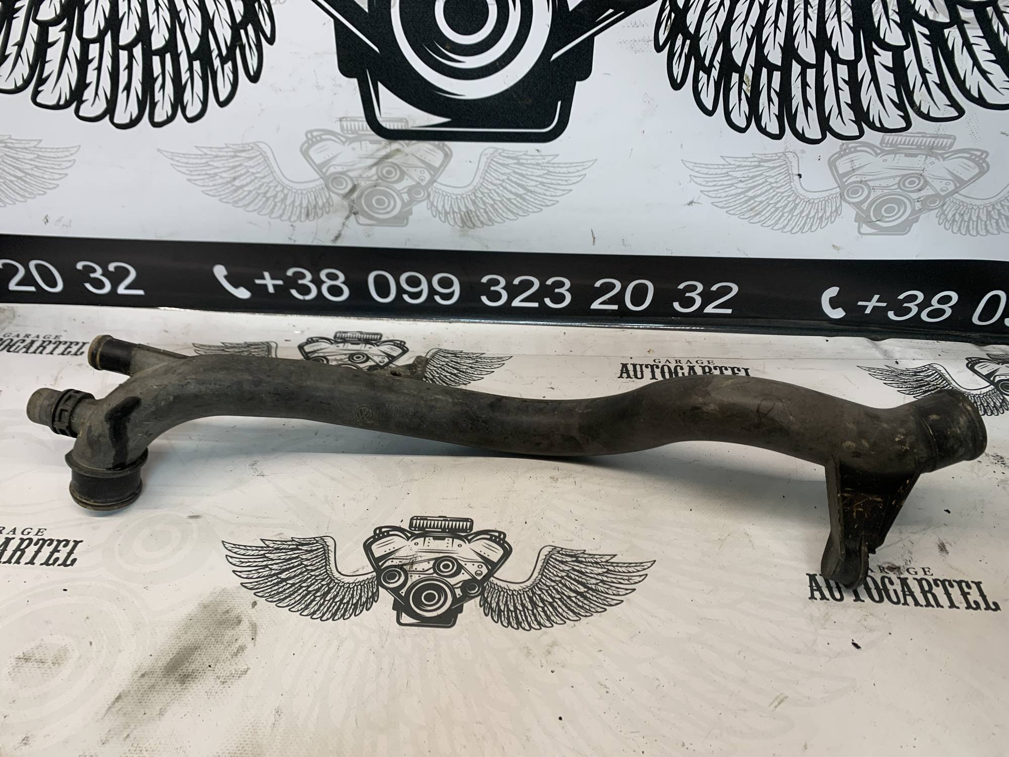 Трубка системи охолодження Audi A4 B8 2.0tdi 2007-2015 03l121071