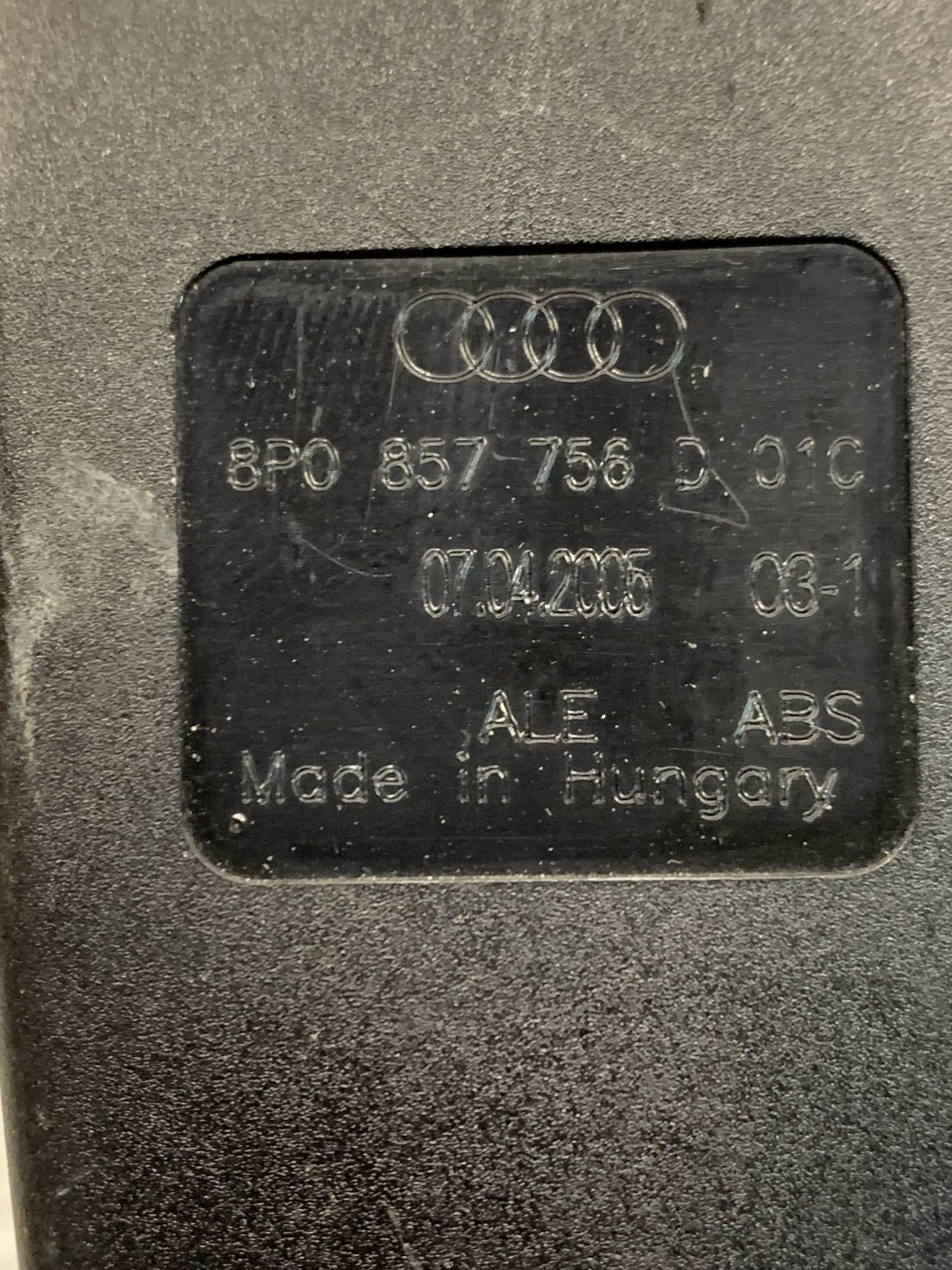 Замок ремня безпеки передній правий audi a3 8p 8p0857756d