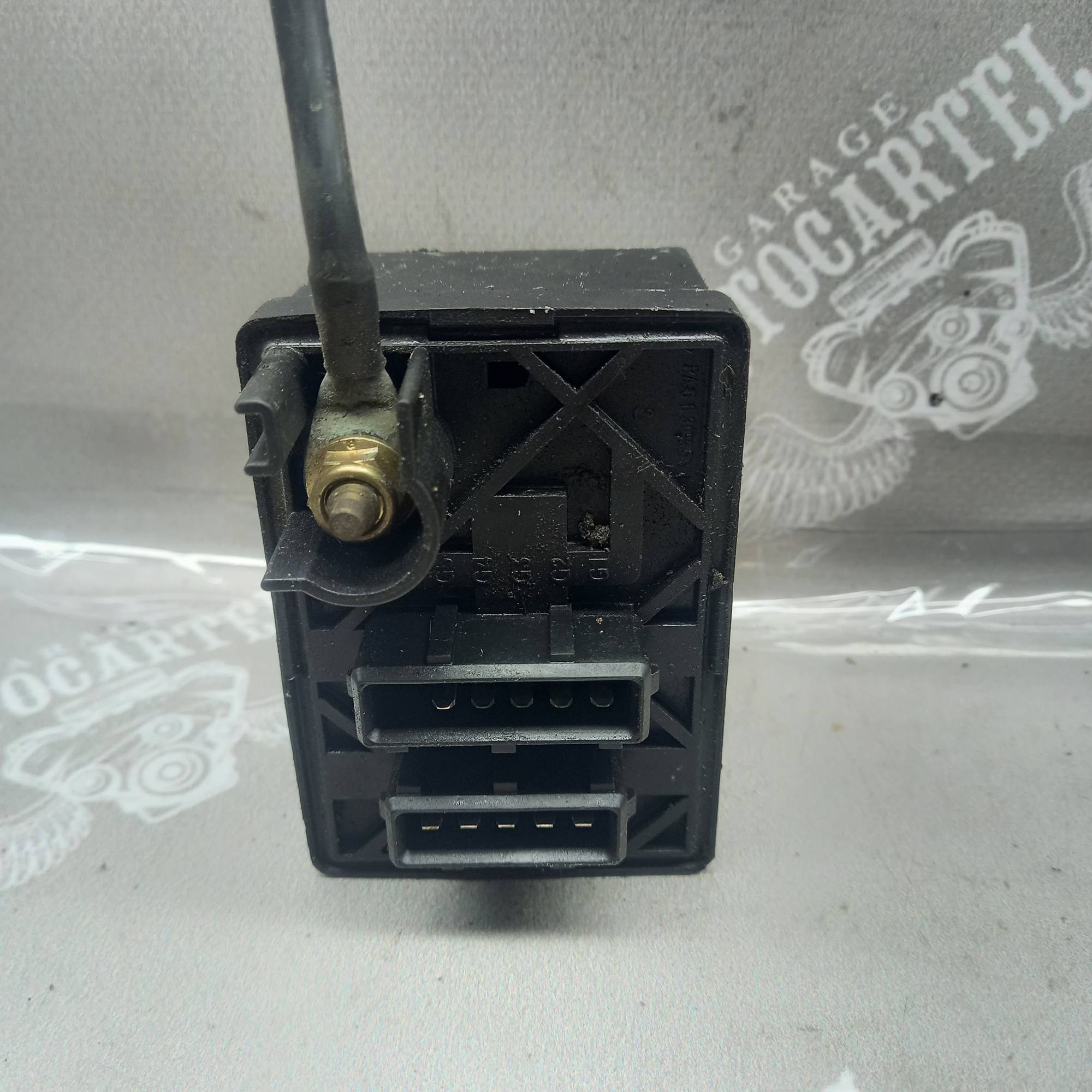 Реле свічок накалу Fiat Doblo 1.9JTD 1.3 MJTD 55199051