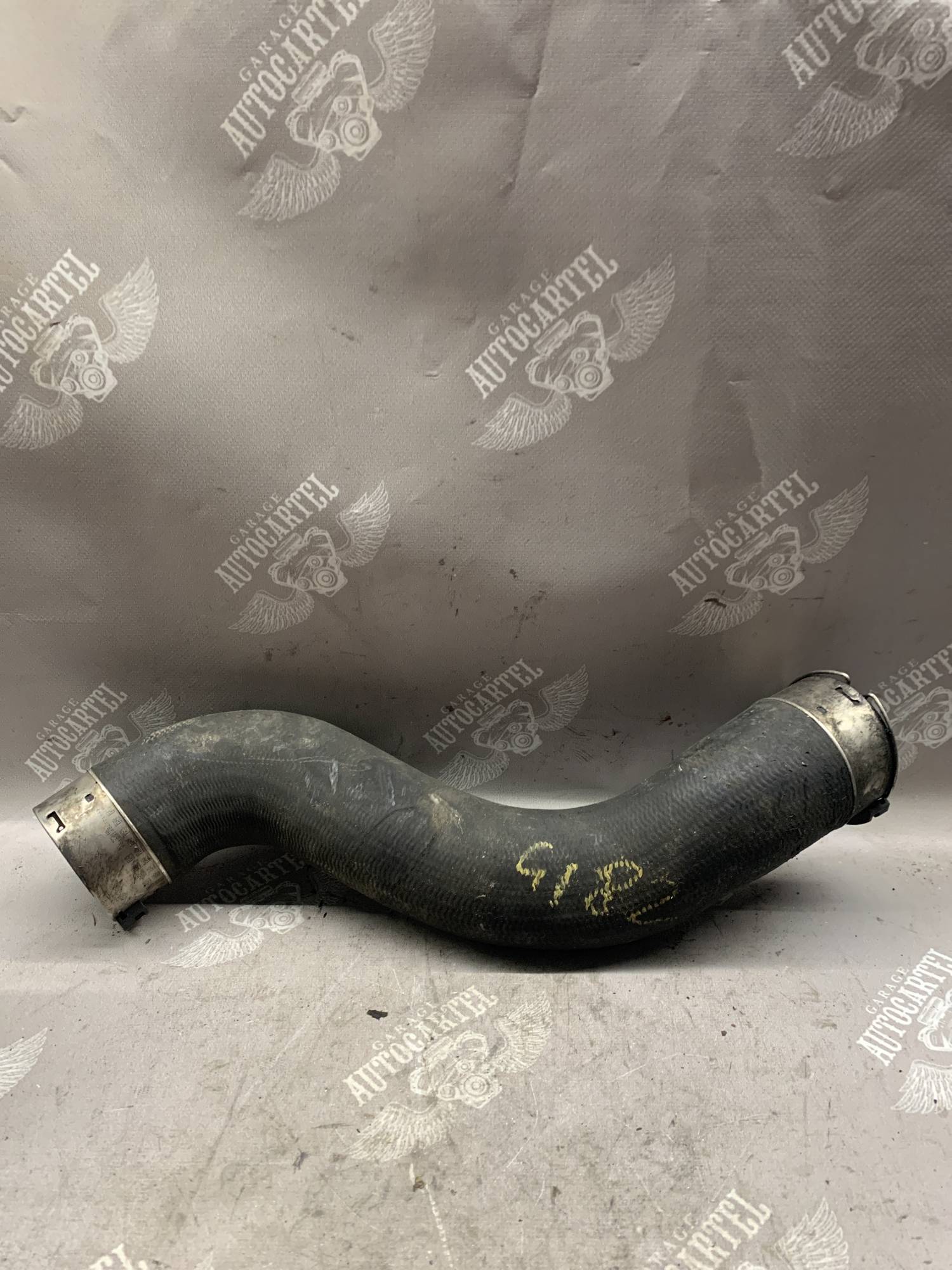 Патрубок інтеркулера Mercedes W204 2.2cdi 21968426