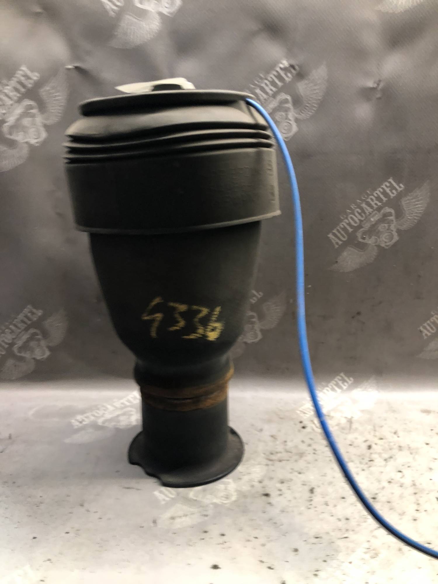 Подушка підвіски 154966-10 bmw e61 2.5