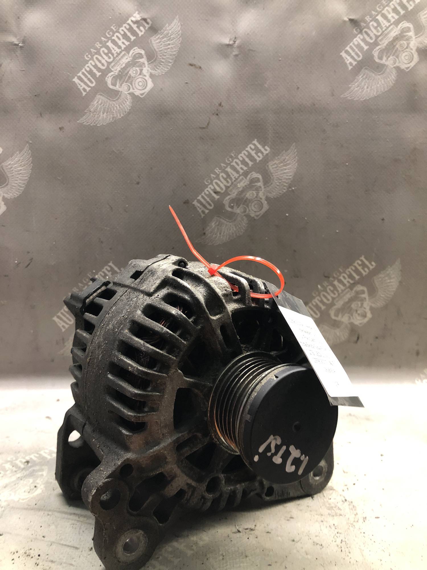 03f903023e Генератор Volkswagen Golf VI/Polo/Caddy/Seat Ibiza/Skoda Fabia/Roomster 1.2TSI CBZA 2009-2014, 03F903023E, VALEO 2608430A