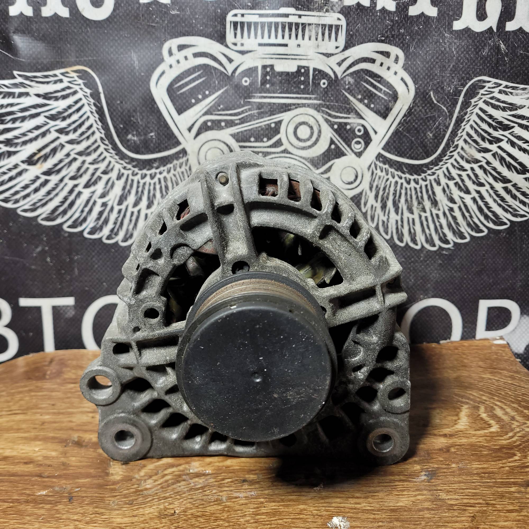 Генератор 90А 038903023L VW Гольф 4 1.4-1.9tdi Bosch 90a