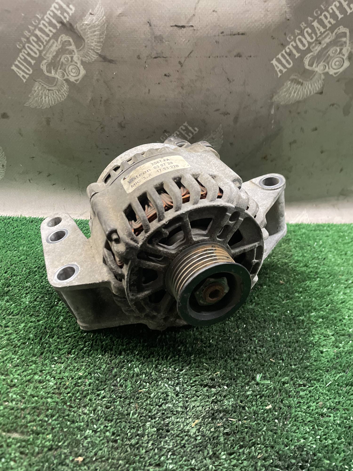 Генератор Ford 1.6 Fiesta Fusion Focus 115A 14V 2s6t-af
