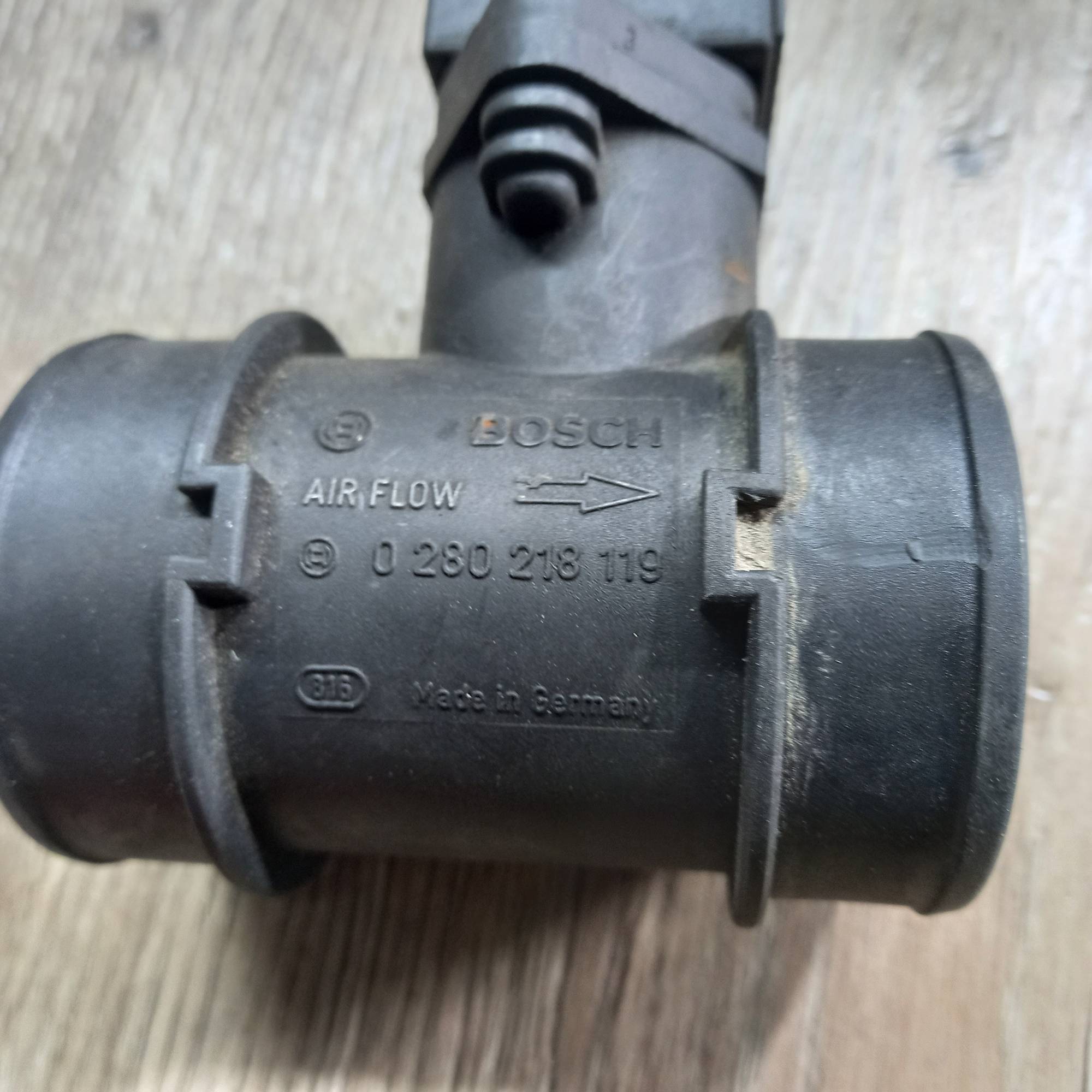Витратомір повітря датчик Opel astra H 1.2-1.4 b