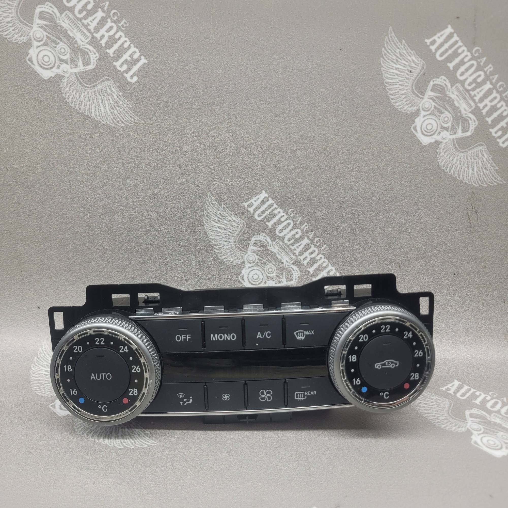 2049009104 блок керування клімат контролем Mercedes w 204