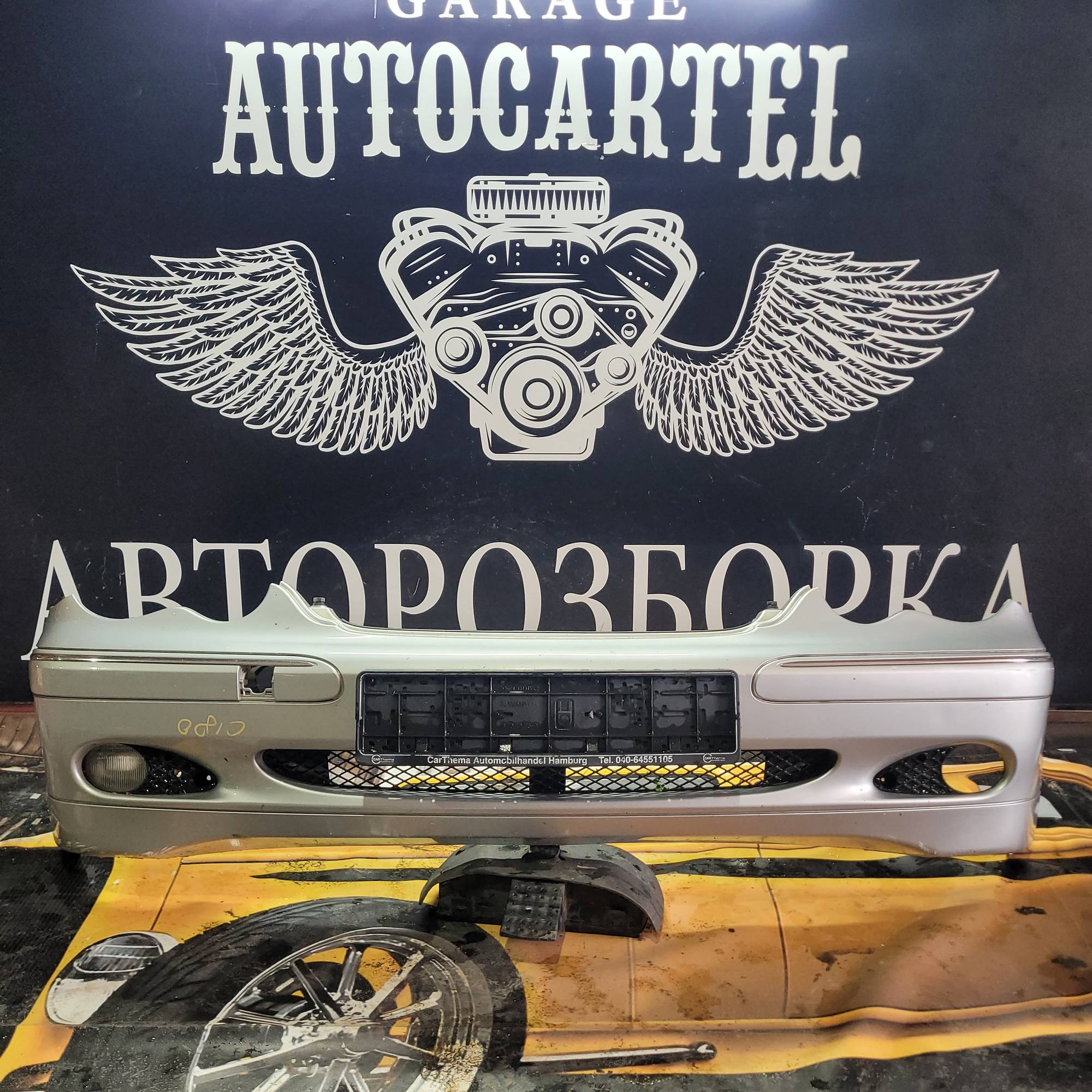 Бампер передній Mercedes C W203 2000-2007 21410116