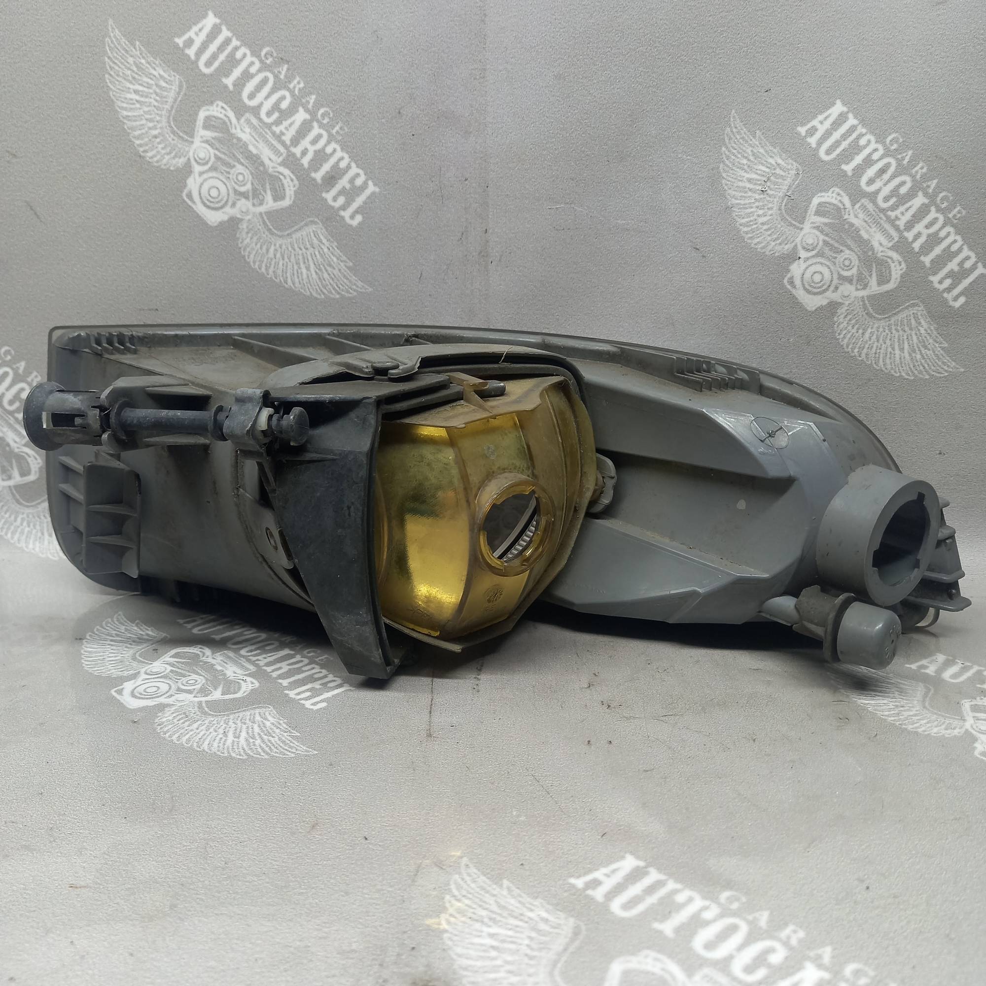 Фара протитуманна права Skoda Superb 08-15, 3t0941700a