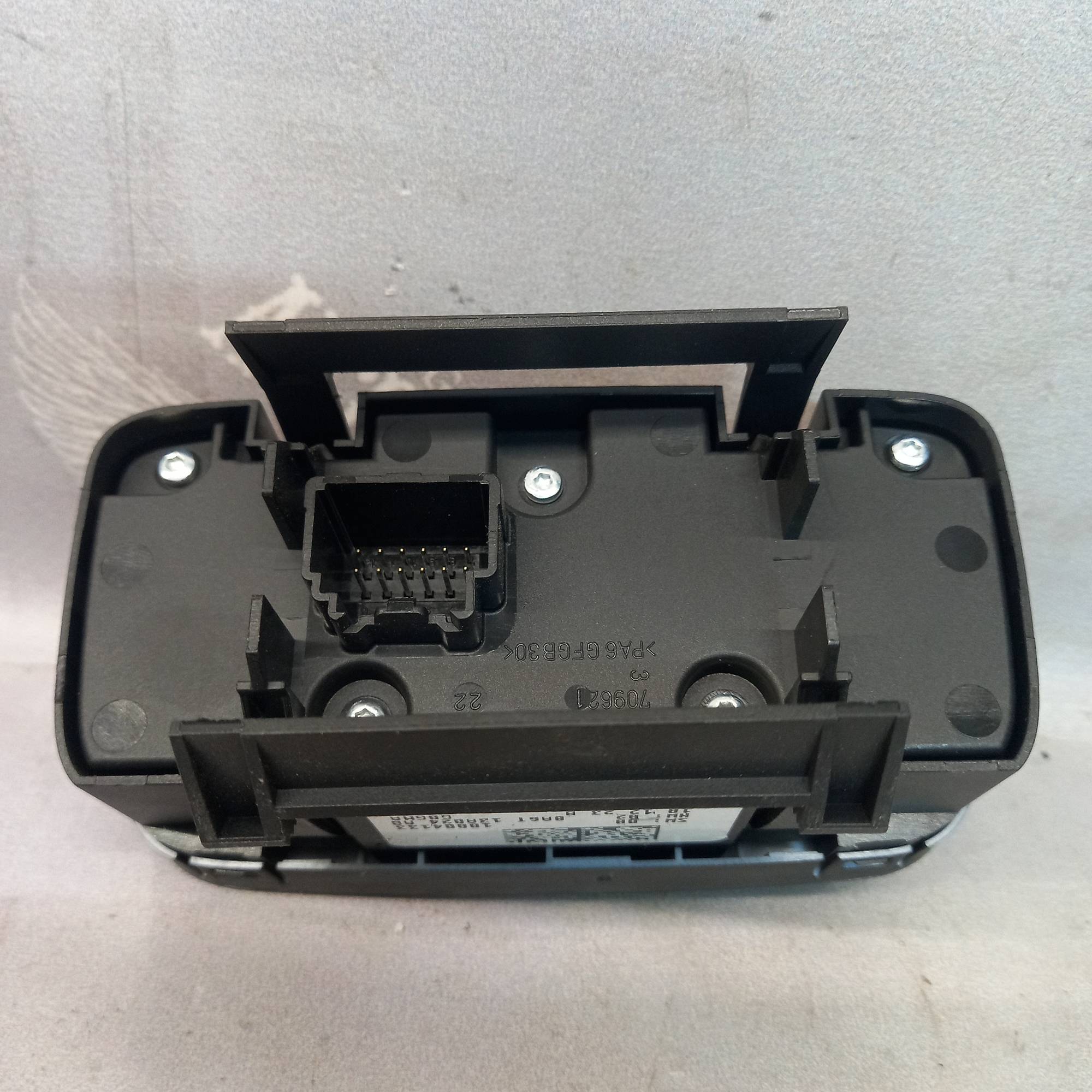 Блок управління освітленням Ford Fiesta 2009-2017 8a6t13a024ab