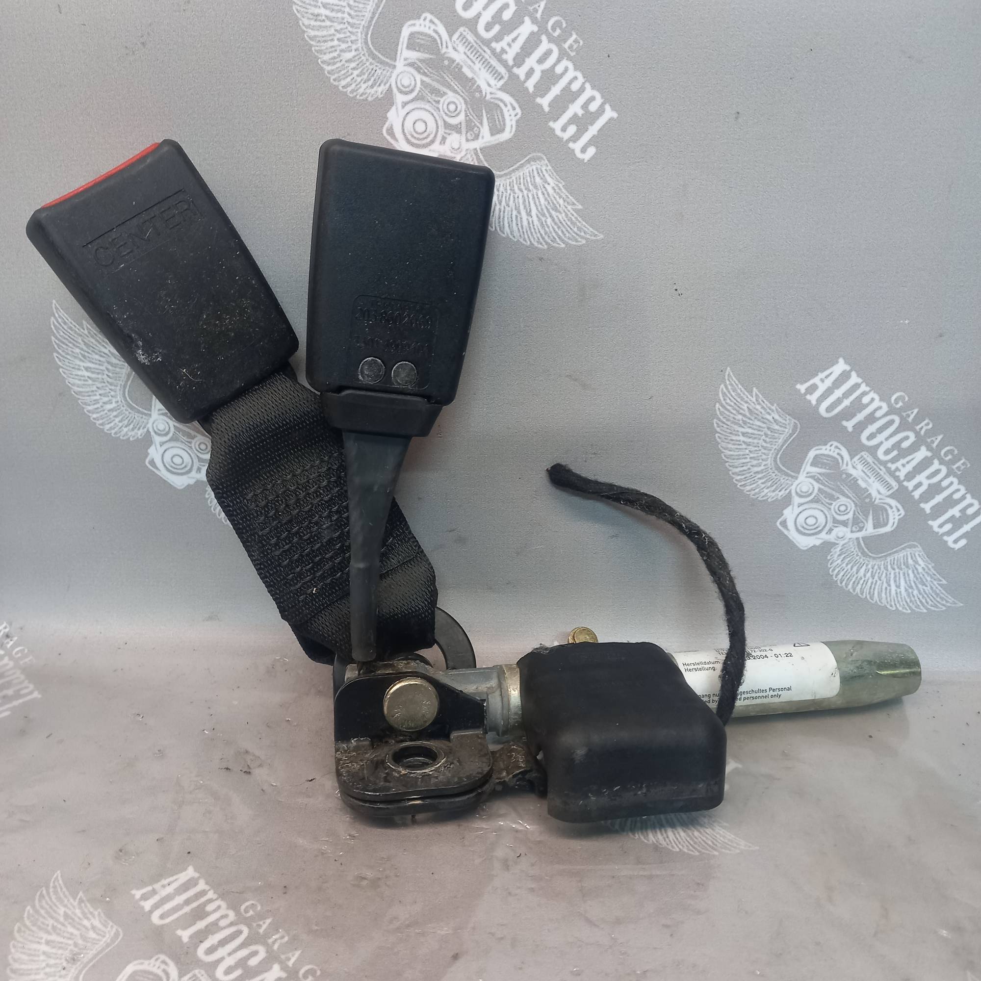 Замок ремня безопасности задний правый Mercedes C-Class W203 2000-2007 2038602069