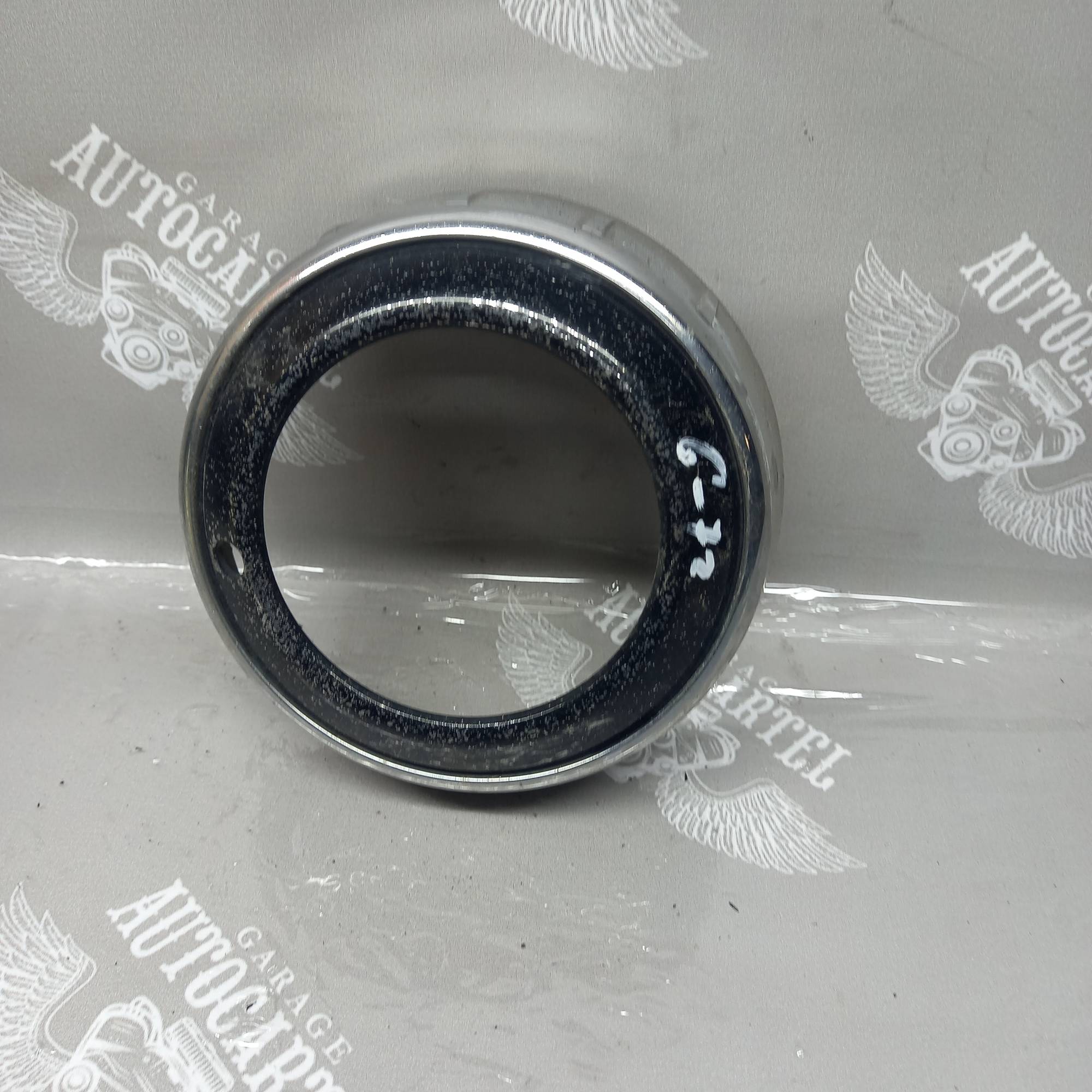 Накладка протитуманної фари права MITSUBISHI OUTLANDER XL 05-13 8321a290