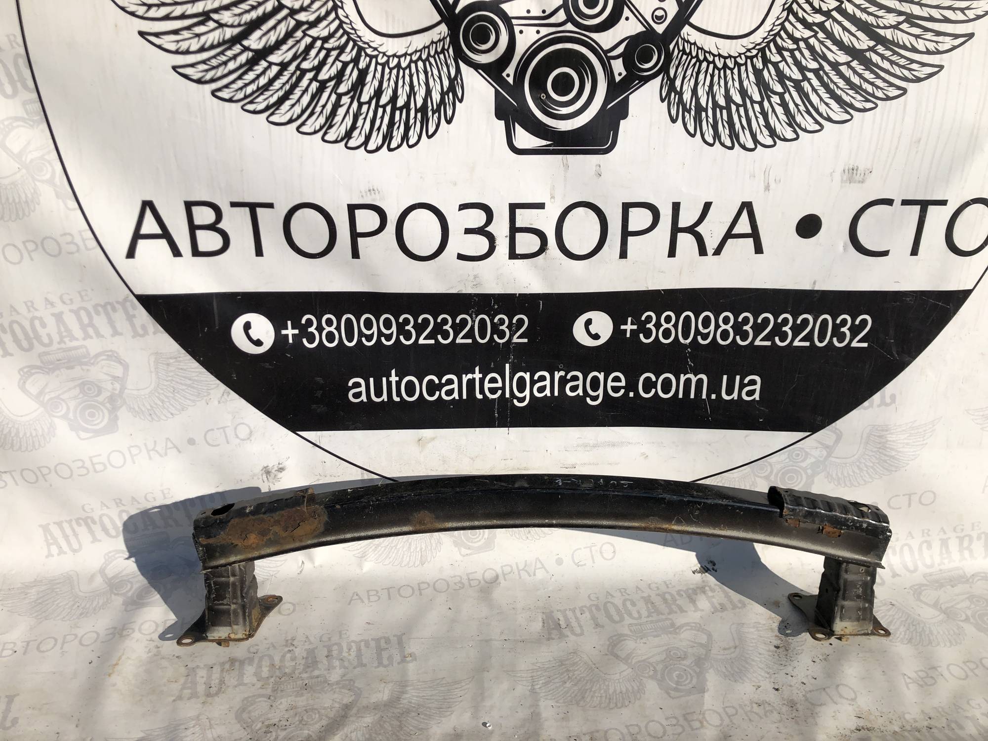 3t5807305 Підсилювач бампера задній Skoda super b 2