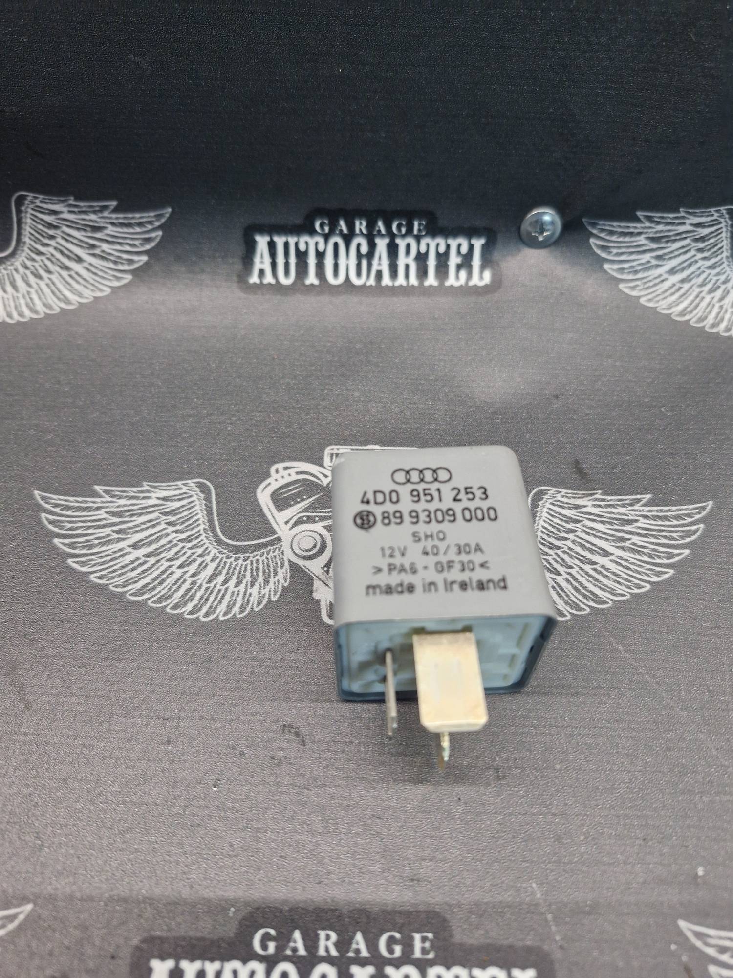 (372) реле електробензонасоса 4D0951253 VAG паливного насоса audi a4 a6 a8 Skoda Superb Passat b5