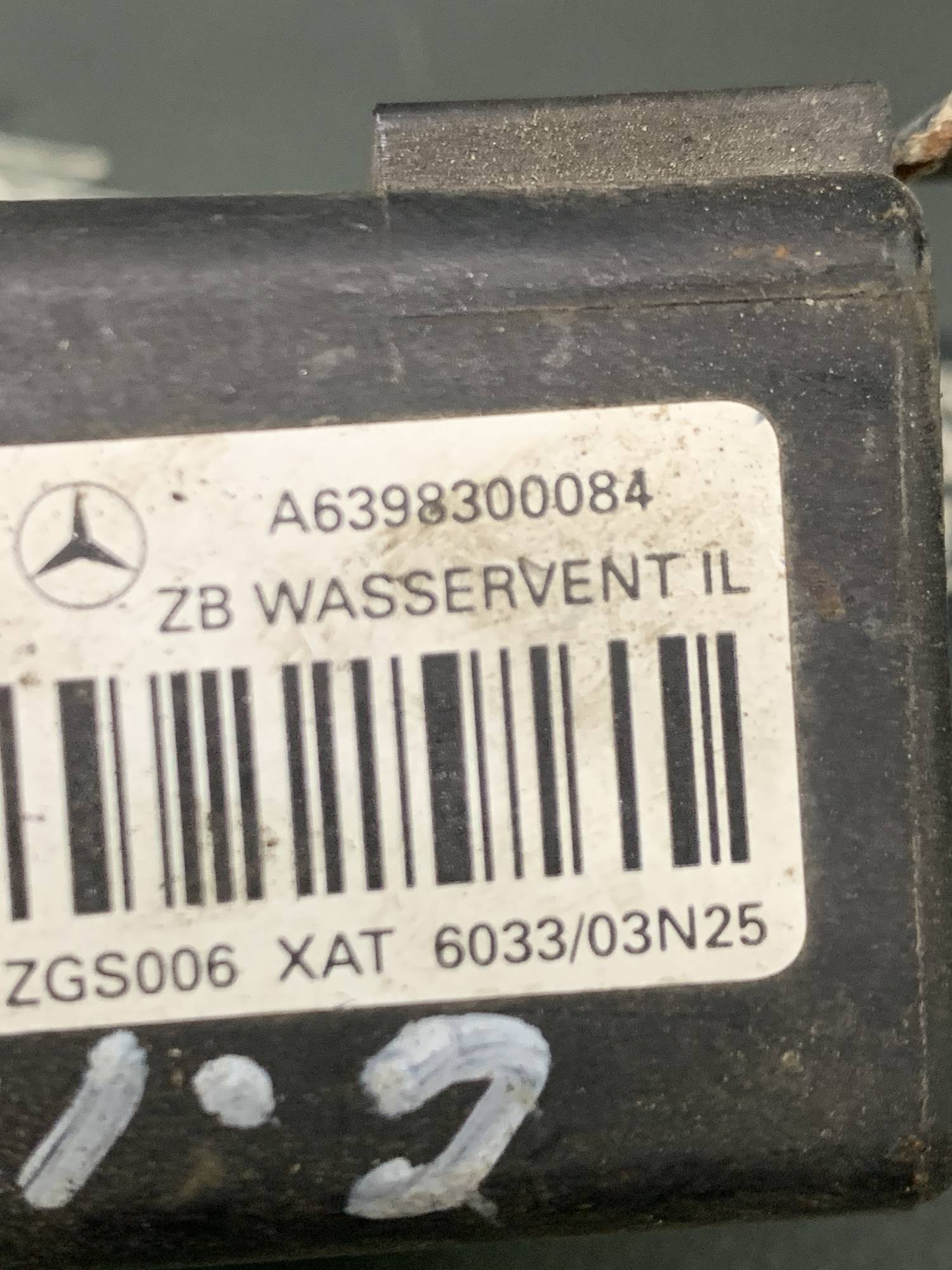 Реле автономного обігрівача Mercedes-Benz Vito W639 a6398300084