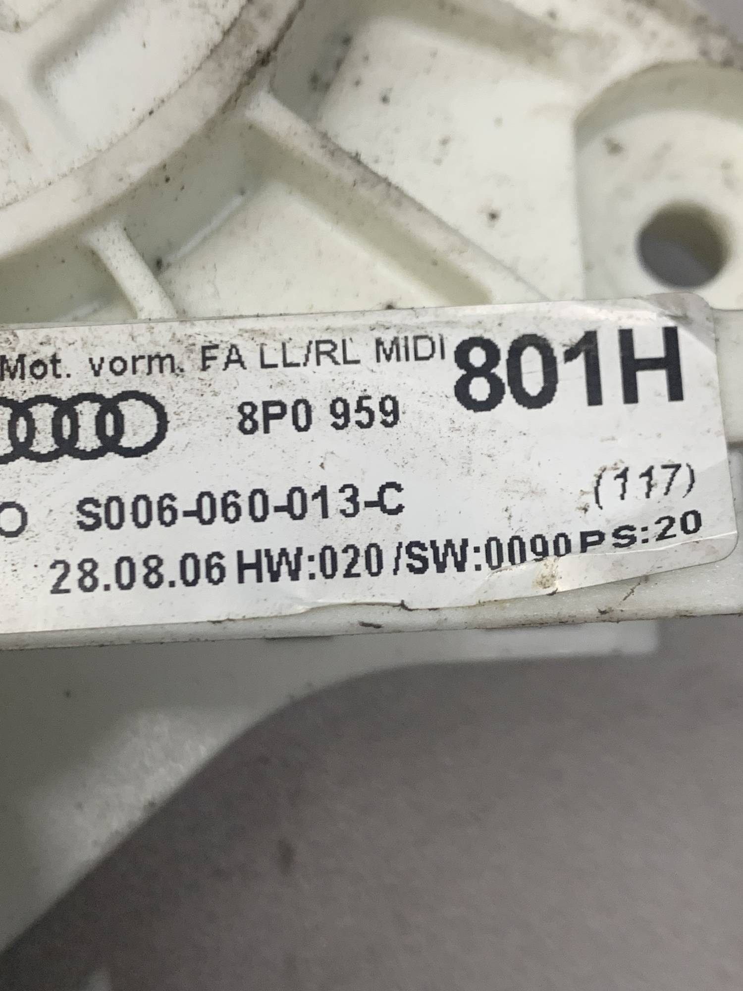 Моторчик склопідйомника передній лівий Audi A3 8P 8p0959801h
